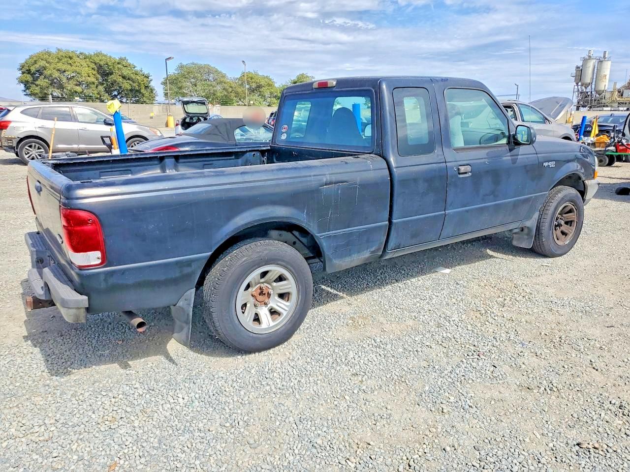 2000 Ford Ranger Super Cab Blue vin: 1FTYR14V8YPB61087