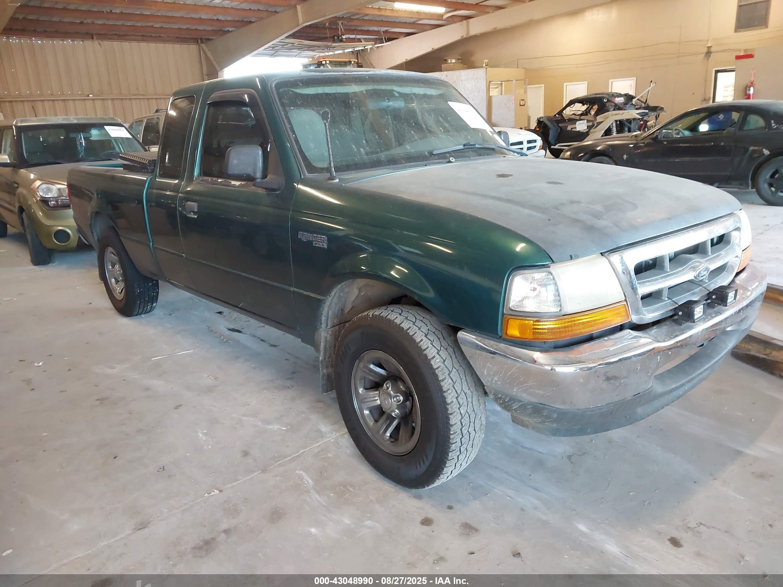 1FTYR14V8YPB95501