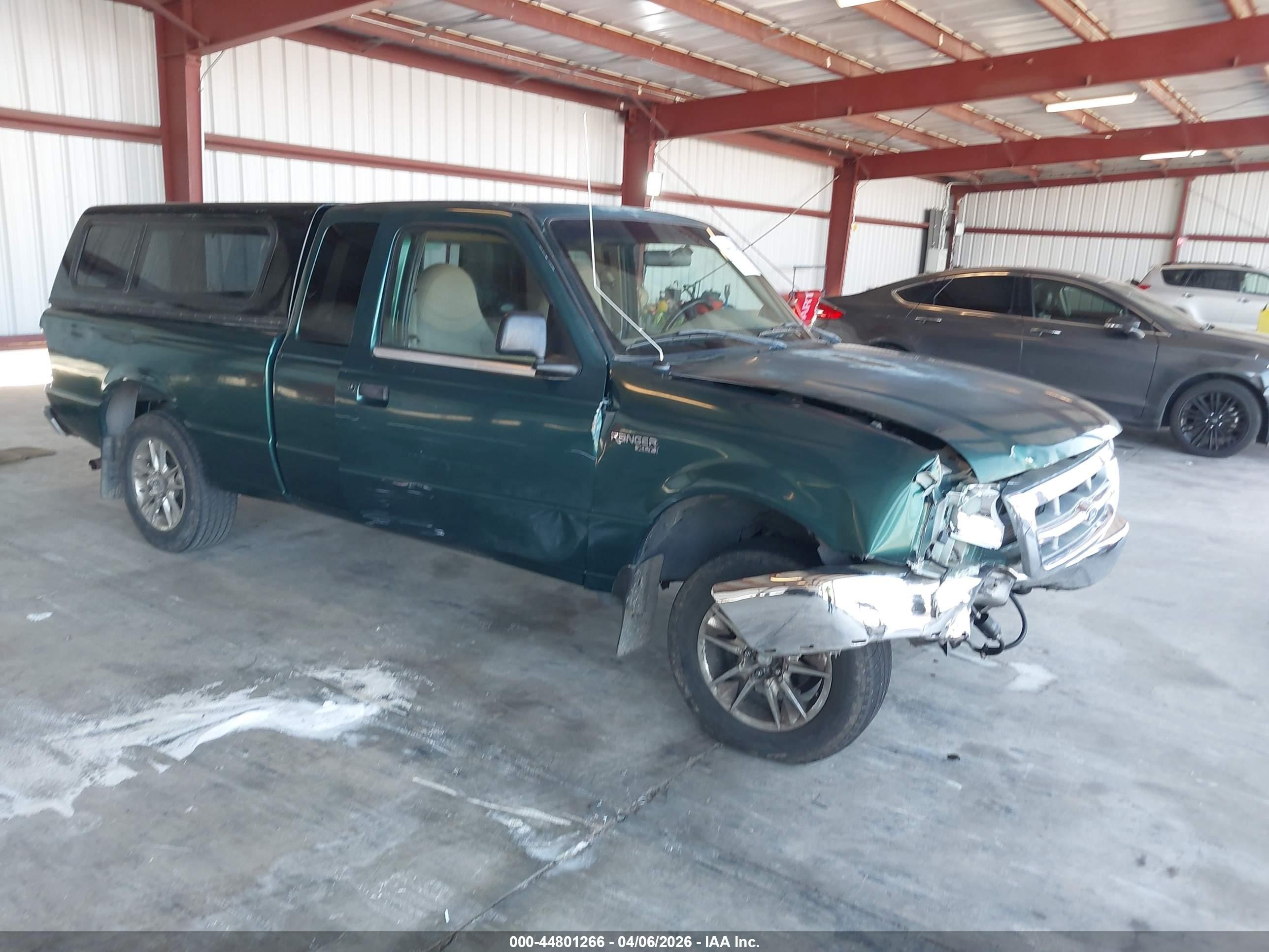 1FTYR14V8YPC12085