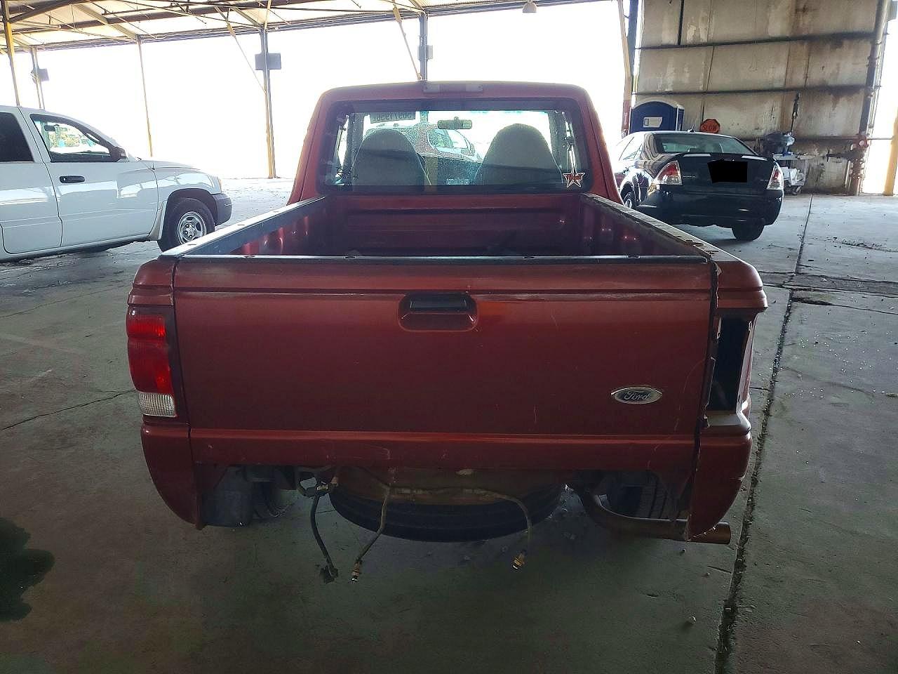 2000 Ford Ranger Super Cab Red vin: 1FTYR14V8YPC20056