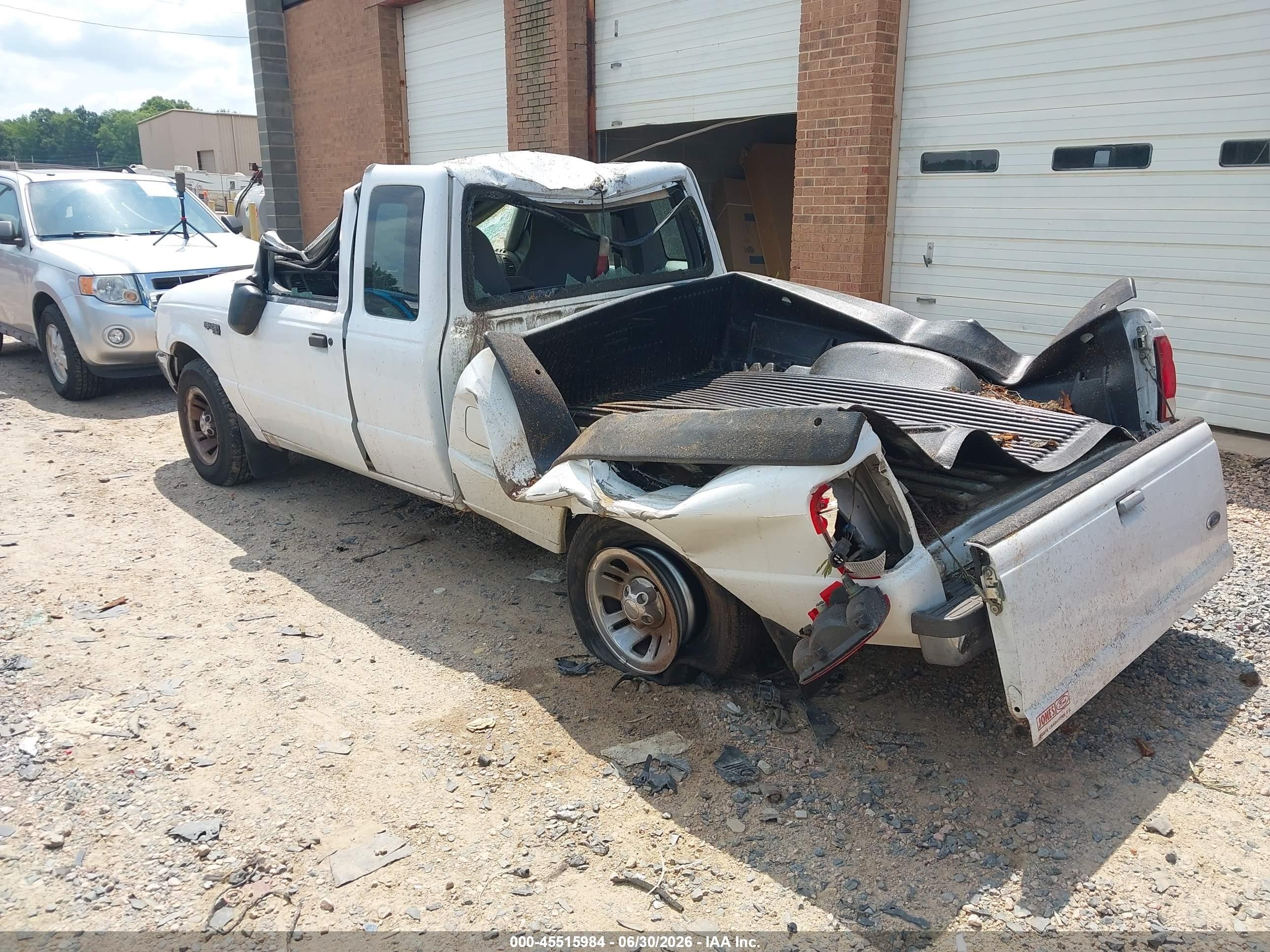 2000 Ford Ranger Xl/xlt White vin: 1FTYR14V8YTA79108