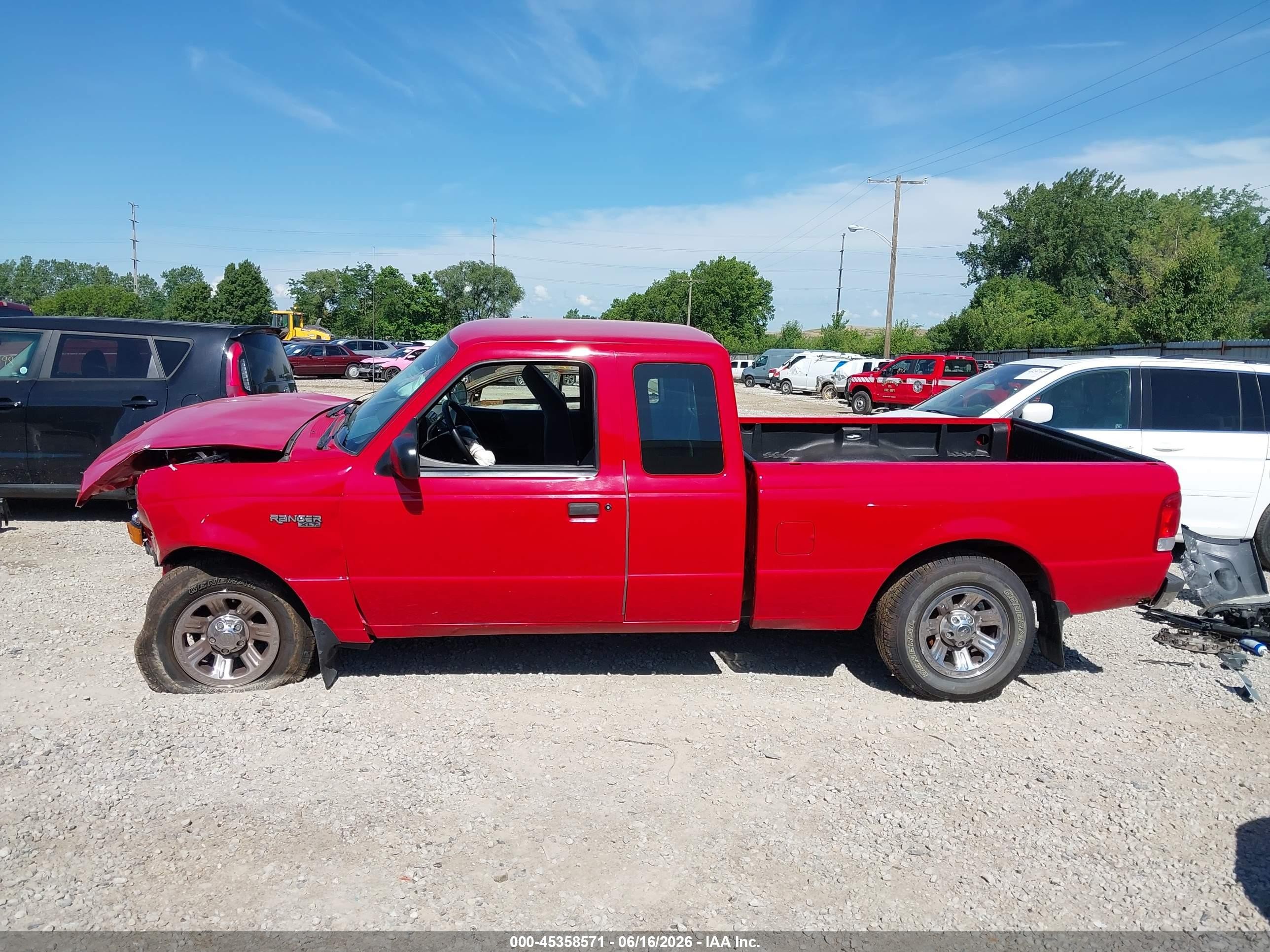 2000 Ford Ranger Xl/xlt Red vin: 1FTYR14V8YTA97673