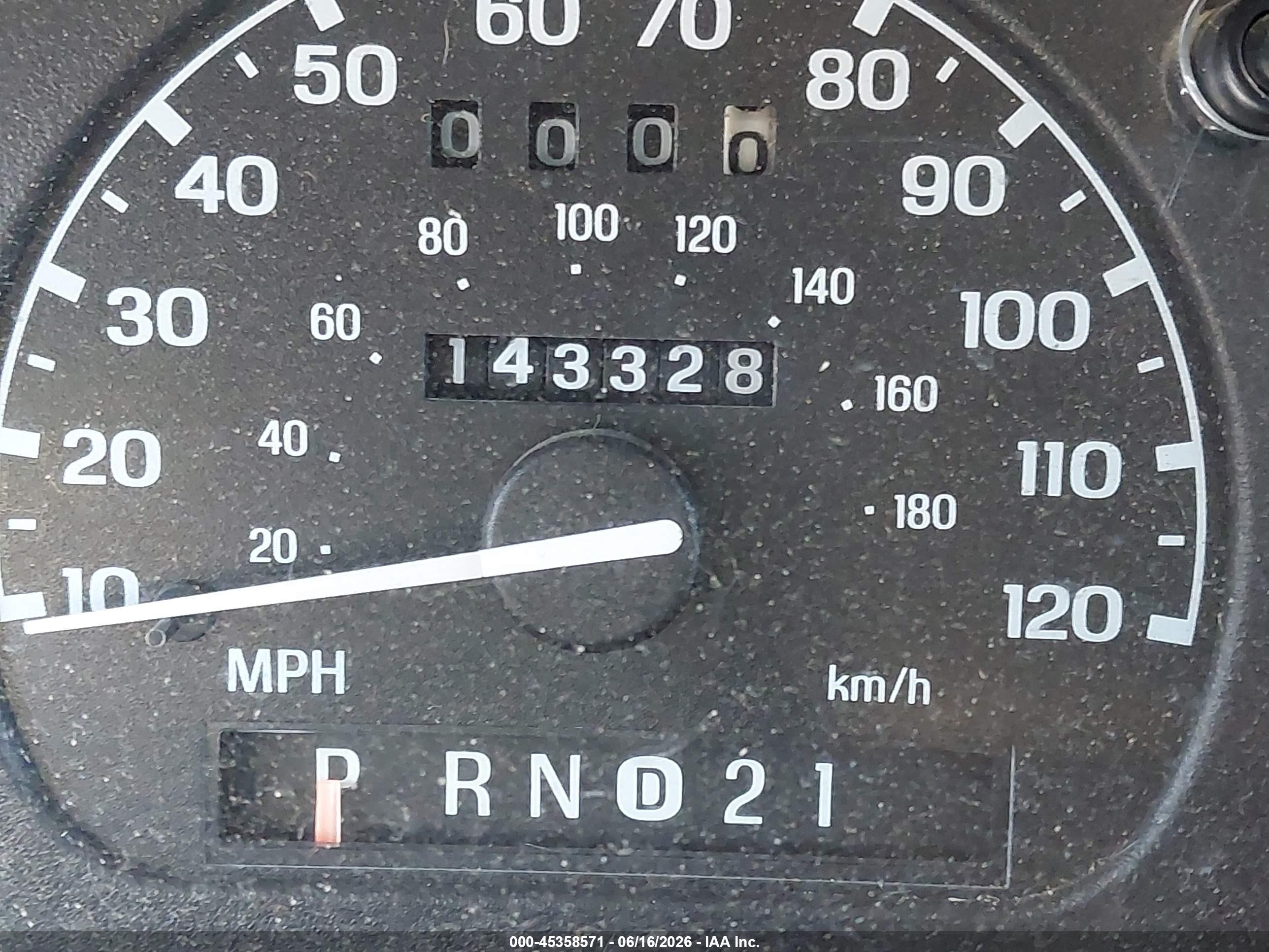 2000 Ford Ranger Xl/xlt Red vin: 1FTYR14V8YTA97673