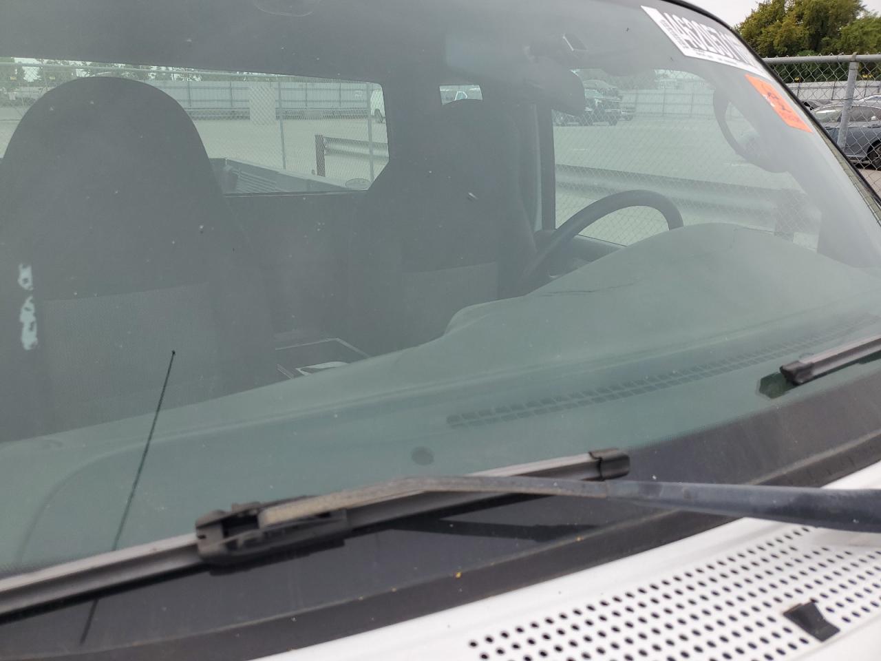 2003 Ford Ranger Super Cab White vin: 1FTYR14V93PB08620 Damage: Windshield, Broken, Replacement Required