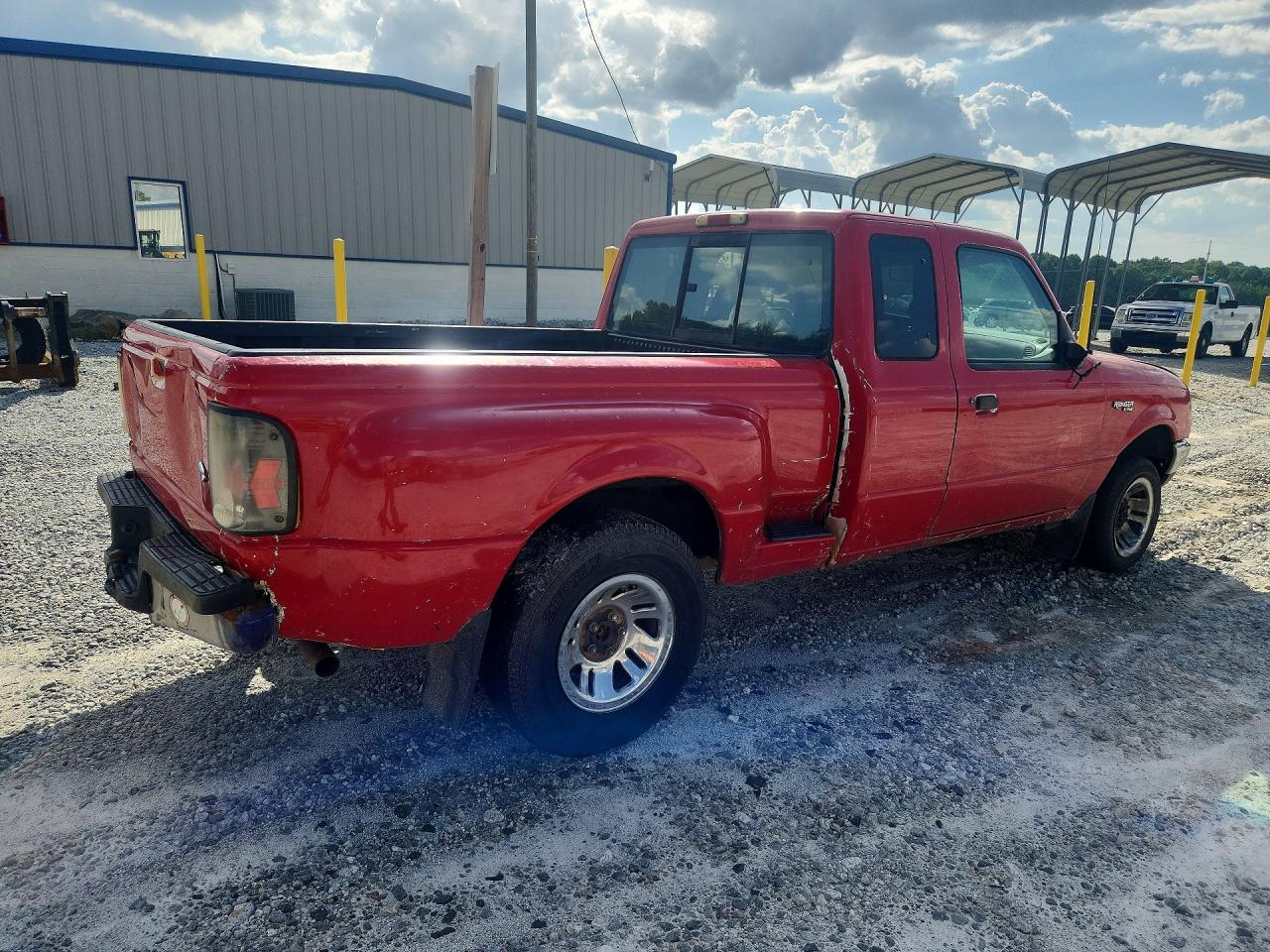 1999 Ford Ranger Super Cab Red vin: 1FTYR14V9XTA69489