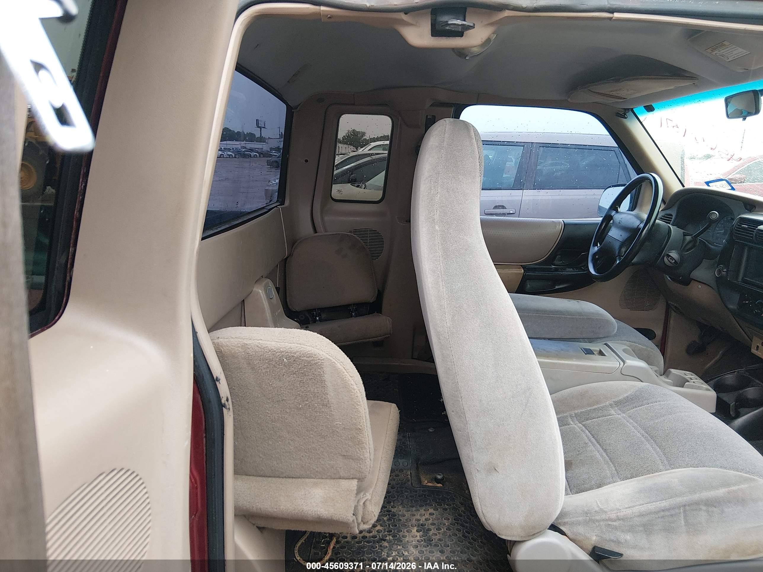 2000 Ford Ranger Xl/xlt Red vin: 1FTYR14V9YPB63382