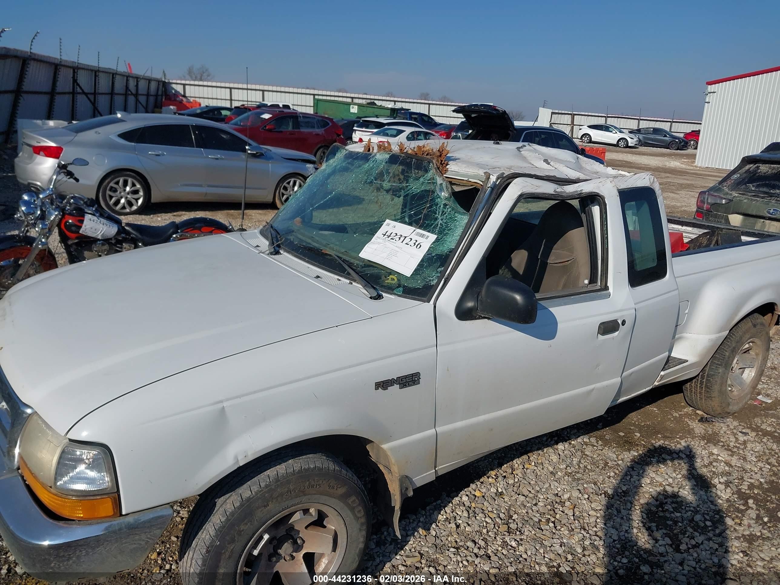 2000 Ford Ranger Xl/xlt White vin: 1FTYR14V9YTA74712