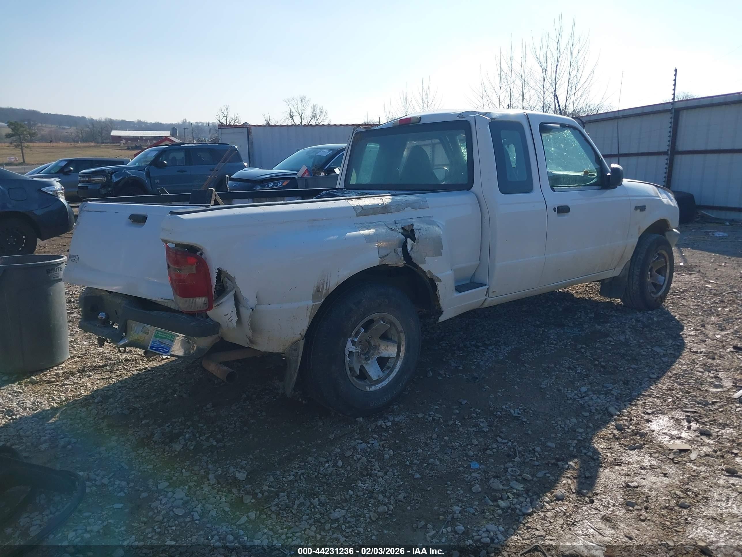 2000 Ford Ranger Xl/xlt White vin: 1FTYR14V9YTA74712