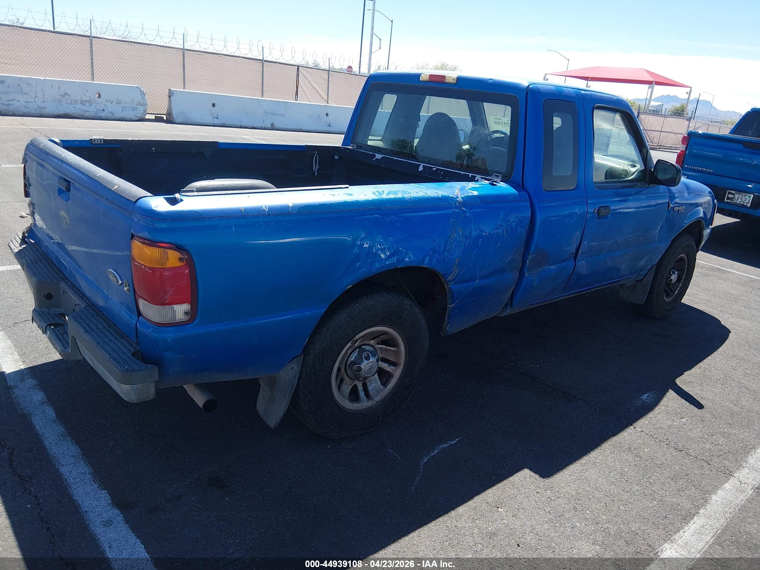 1999 Ford Ranger Xl/xlt Blue vin: 1FTYR14VXXPA36042