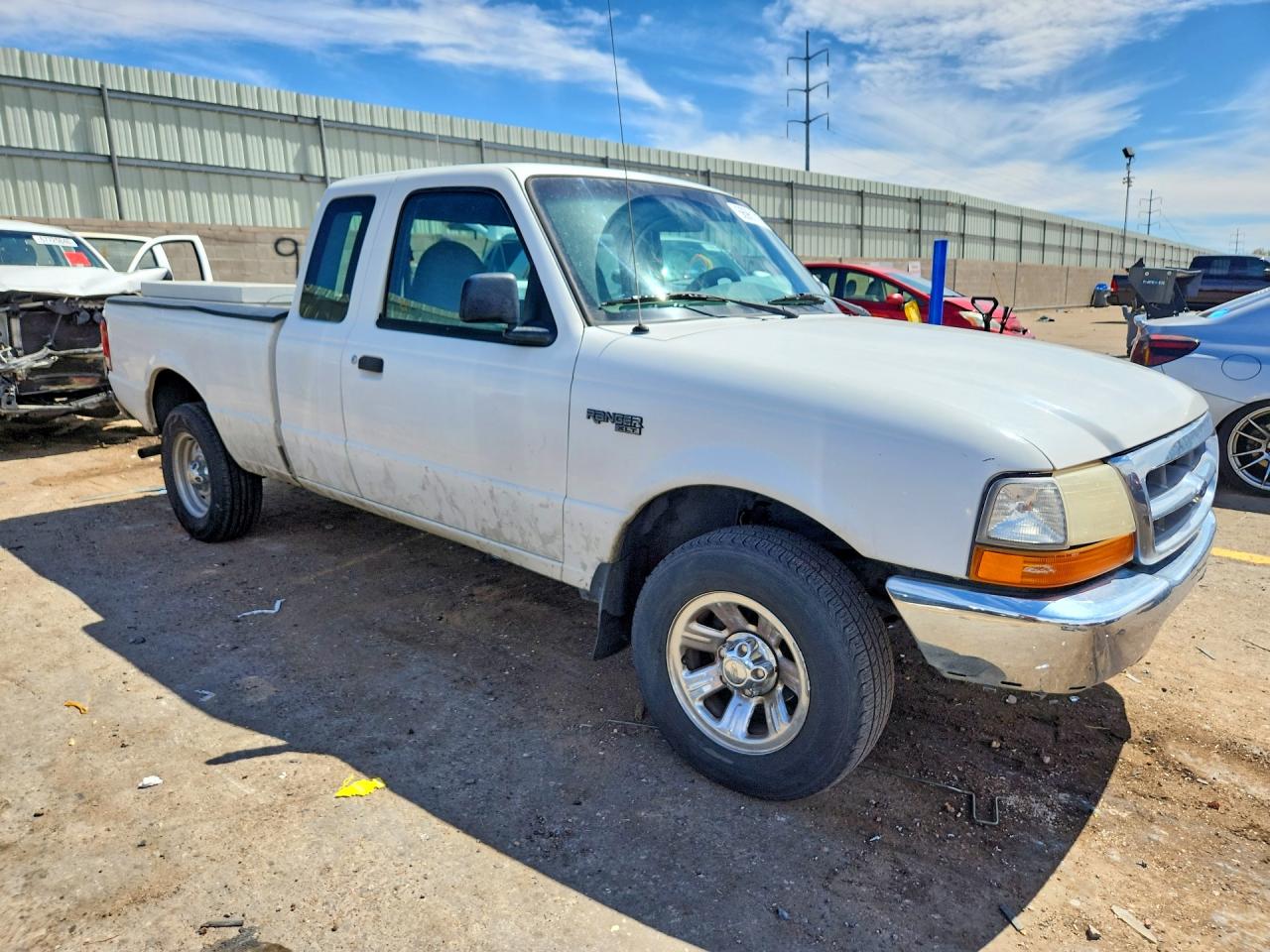 2000 Ford Ranger Super Cab White vin: 1FTYR14VXYPA11708