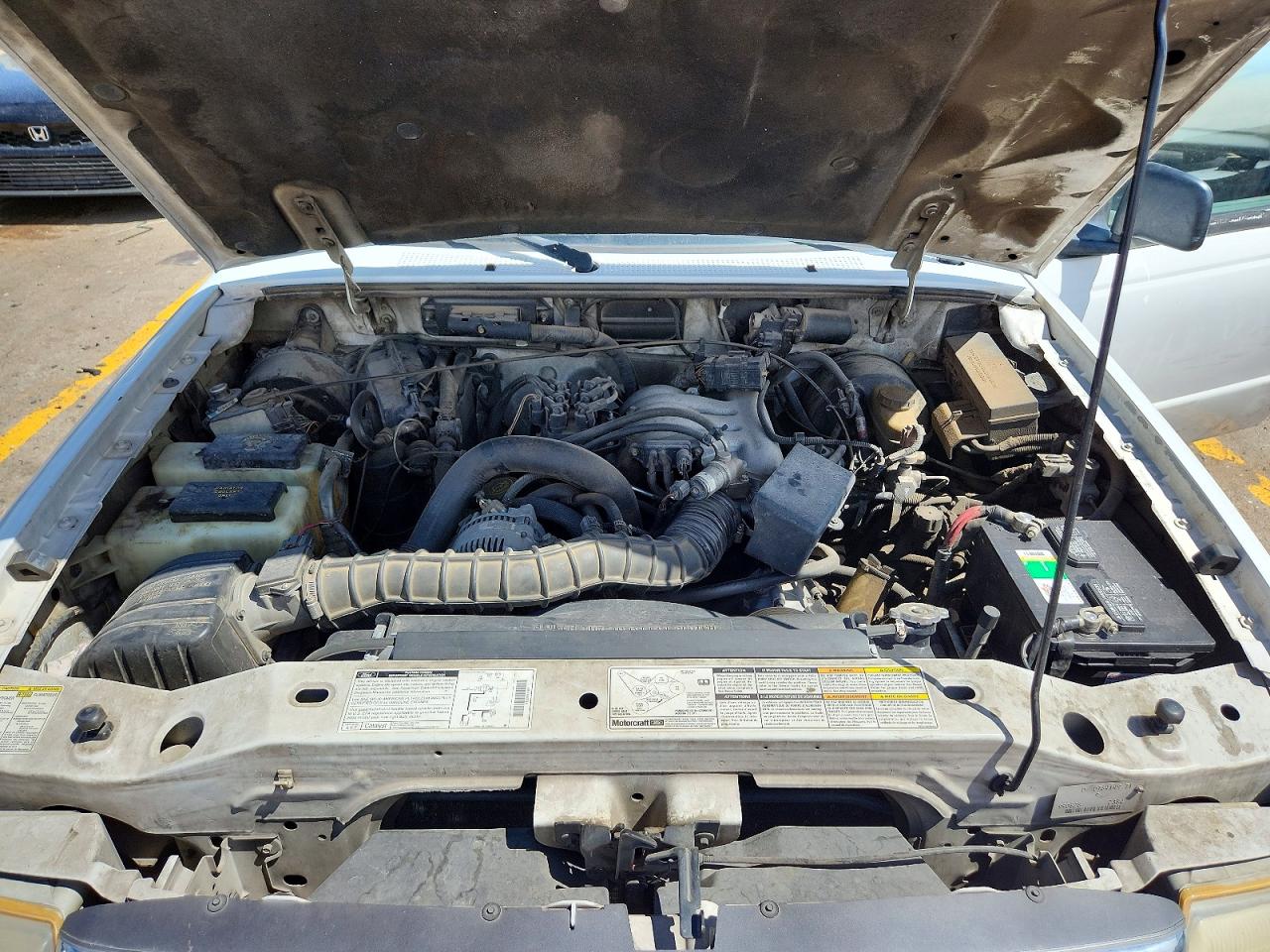 2000 Ford Ranger Super Cab White vin: 1FTYR14VXYPA11708