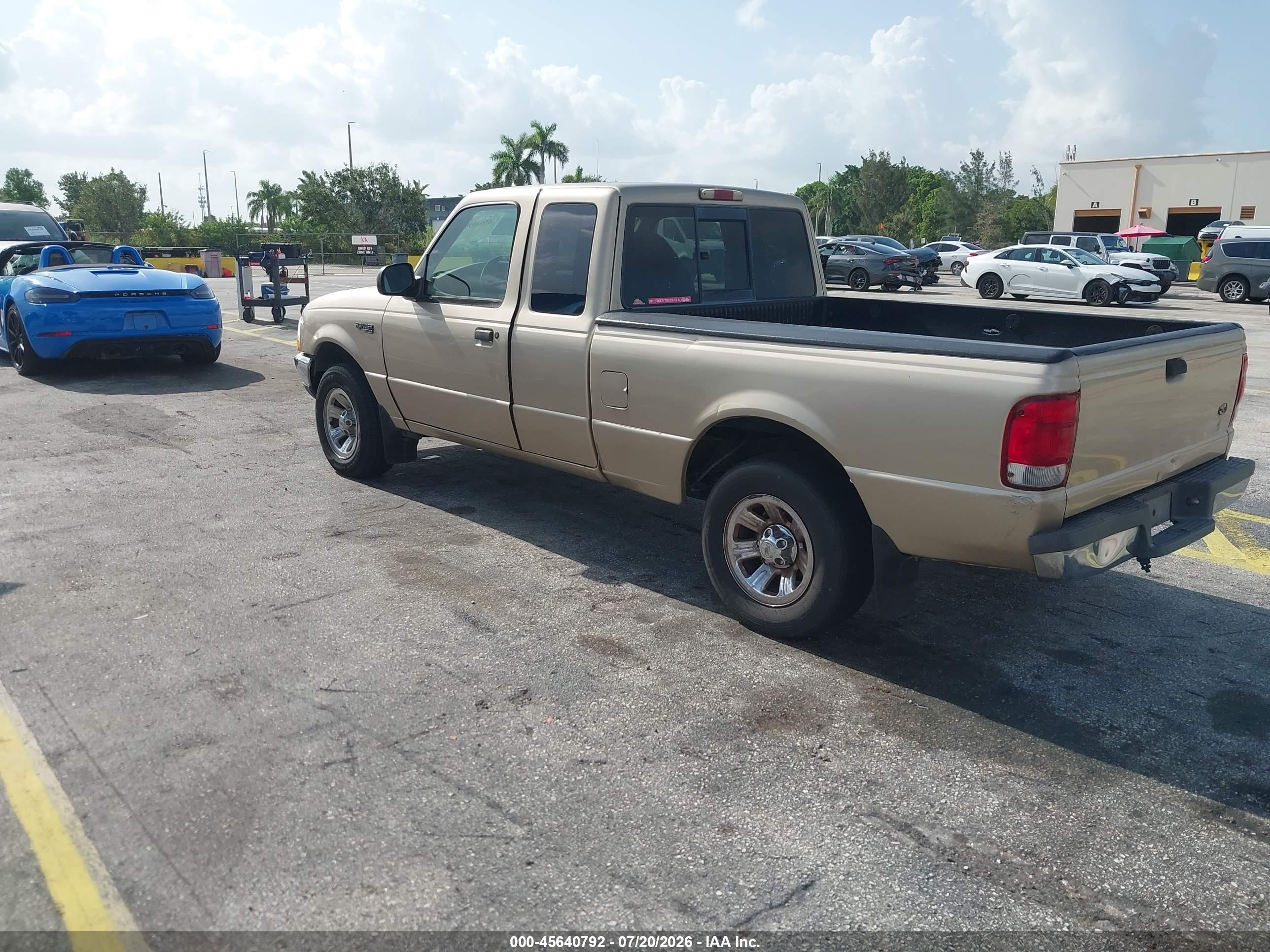 2000 Ford Ranger Xl/xlt Gold vin: 1FTYR14VXYTA91695