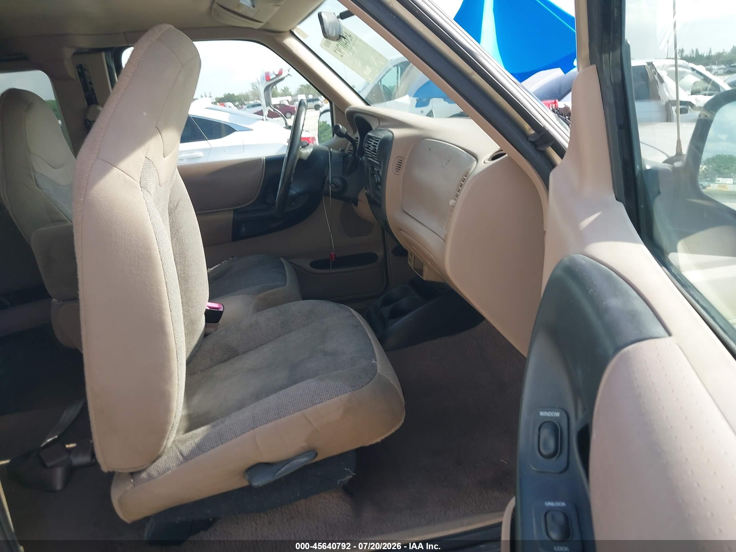 2000 Ford Ranger Xl/xlt Gold vin: 1FTYR14VXYTA91695