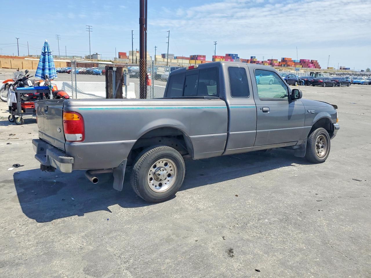 1998 Ford Ranger Super Cab Серый vin: 1FTYR14X0WPA88750