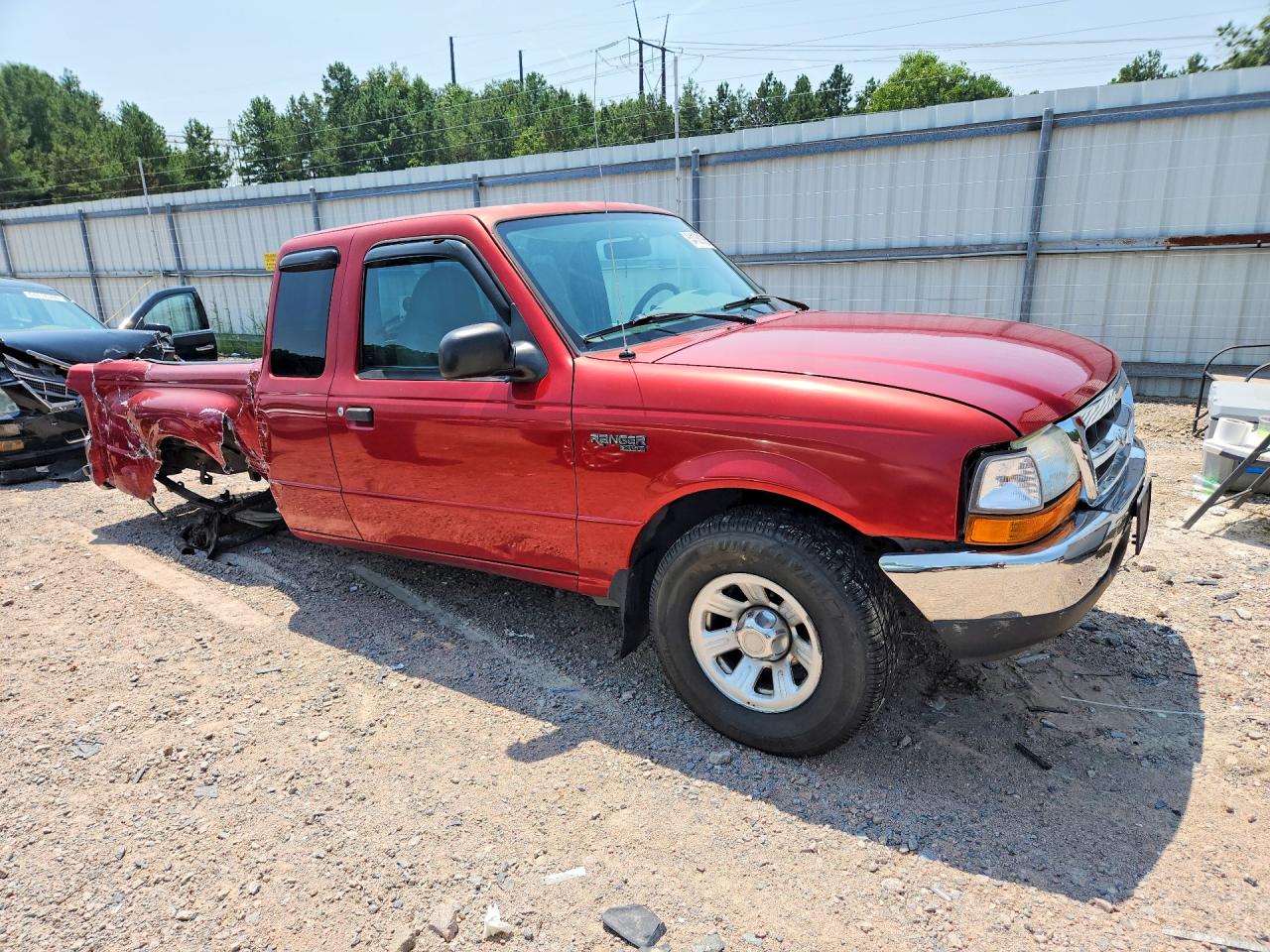 2000 Ford Ranger Super Cab Red vin: 1FTYR14X1YTA93255