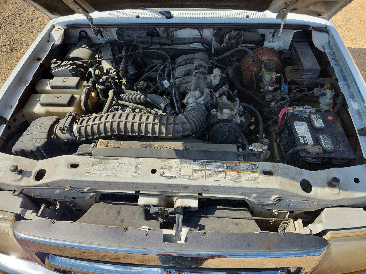 2000 Ford Ranger Super Cab Белый vin: 1FTYR14X3YPB51858