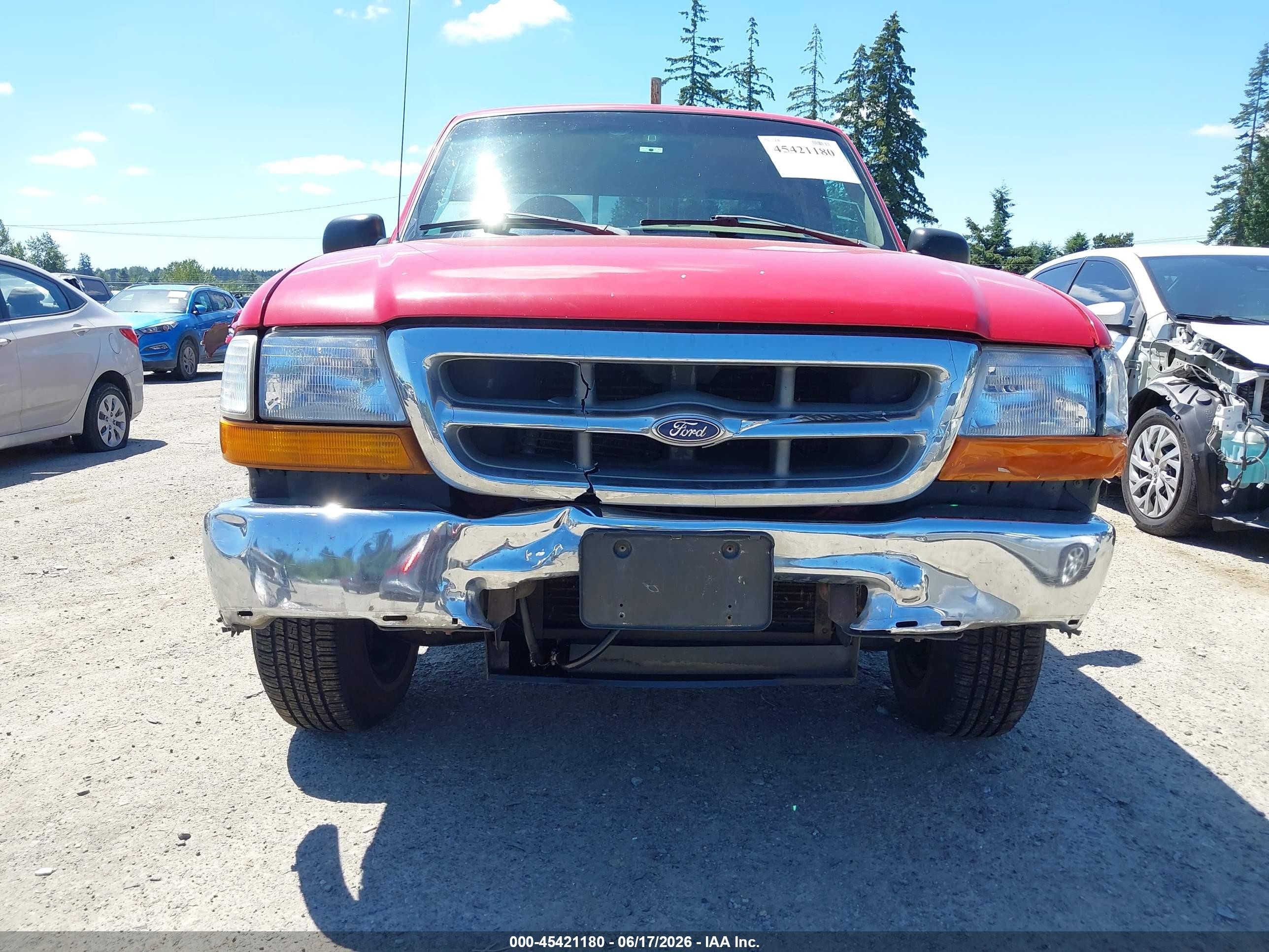 1999 Ford Ranger Xlt Red vin: 1FTYR14X4XPB21217