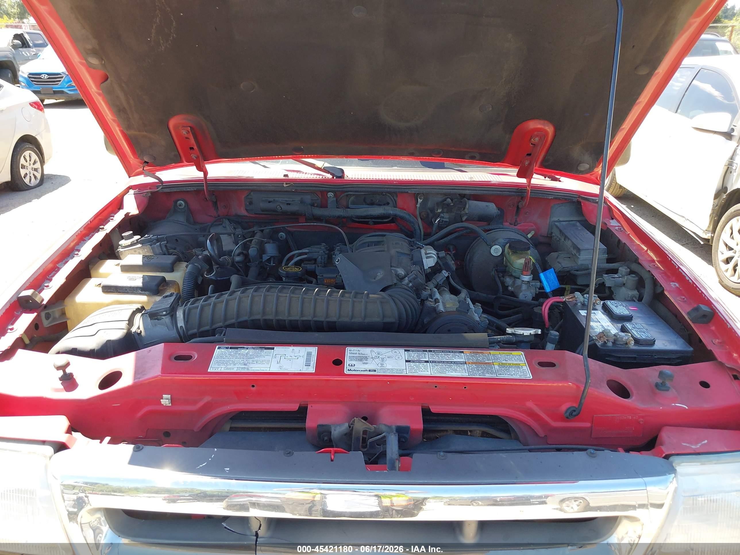 1999 Ford Ranger Xlt Red vin: 1FTYR14X4XPB21217