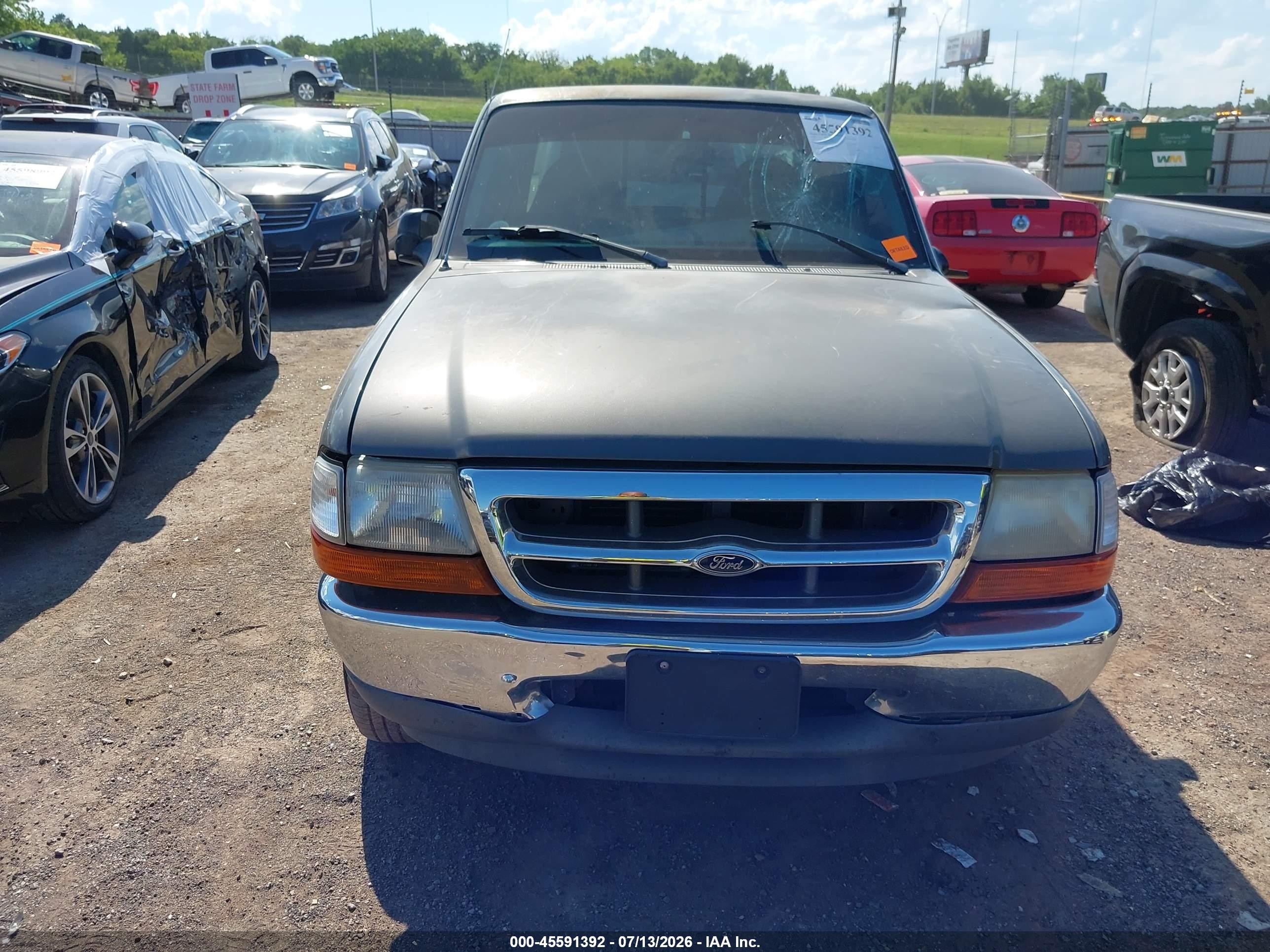 2000 Ford Ranger Xlt Gray vin: 1FTYR14X5YPA17675