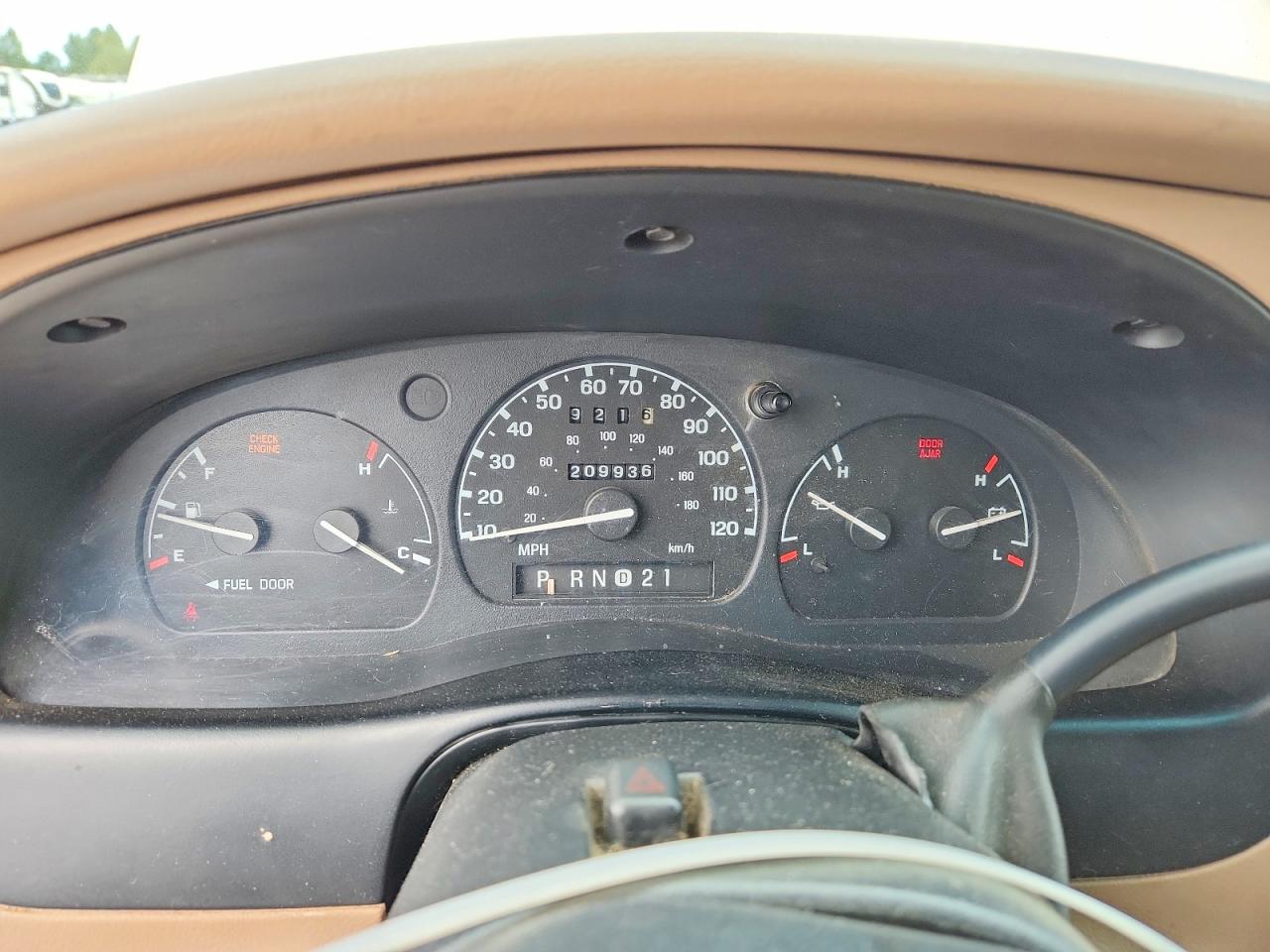 1998 Ford Ranger Super Cab Beige vin: 1FTYR14X6WPA78434