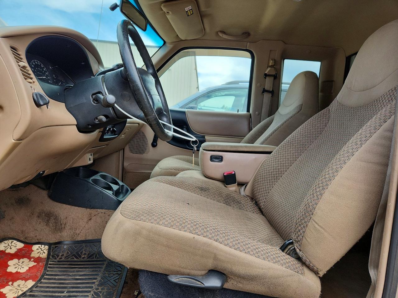 1998 Ford Ranger Super Cab Beige vin: 1FTYR14X6WPA78434