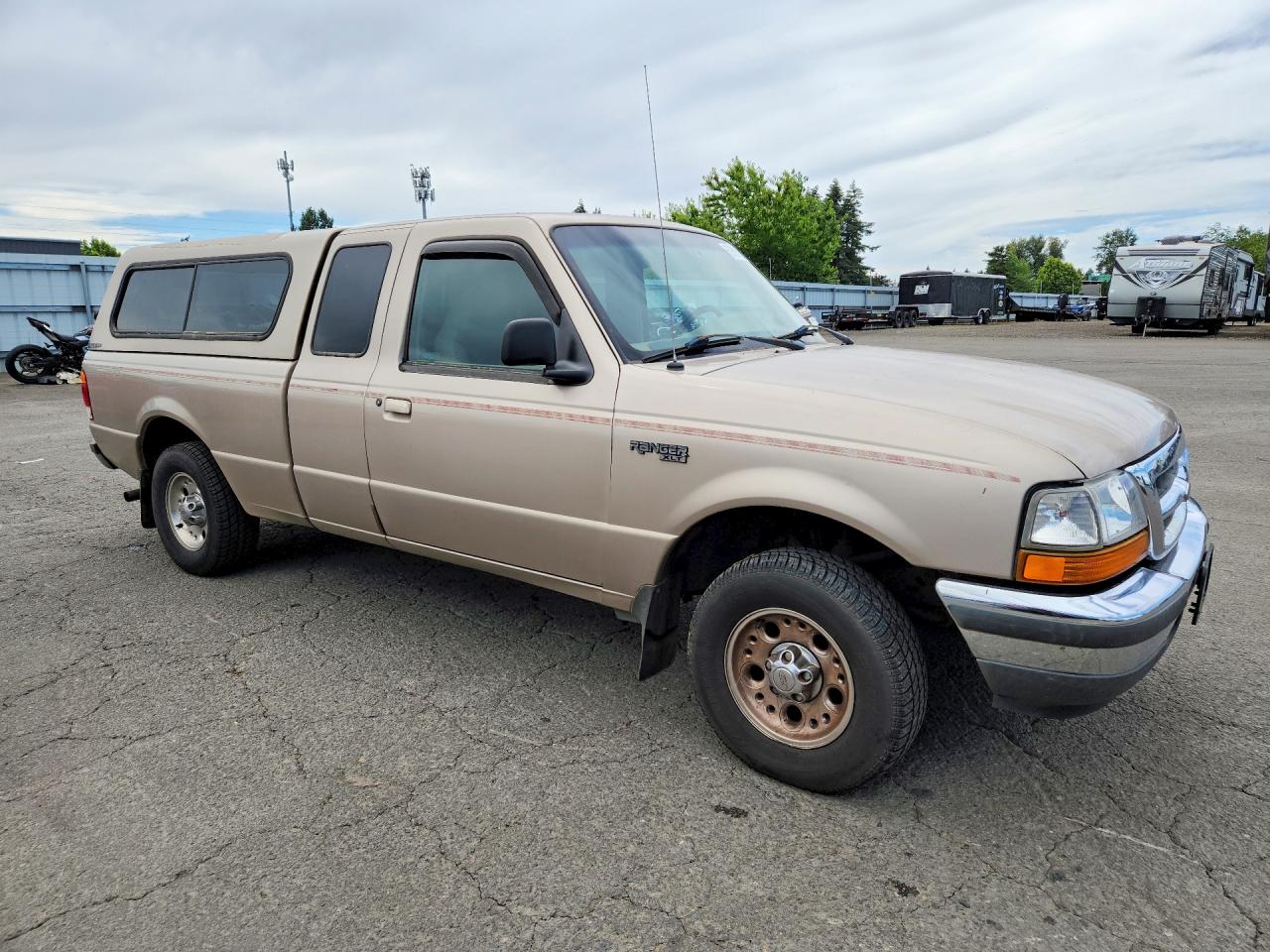 1998 Ford Ranger Super Cab Beige vin: 1FTYR14X6WPA78434