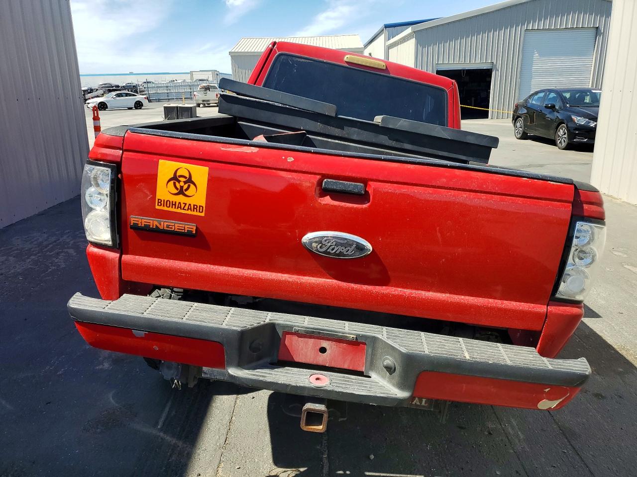 1999 Ford Ranger Super Cab Red vin: 1FTYR14X7XPC03362