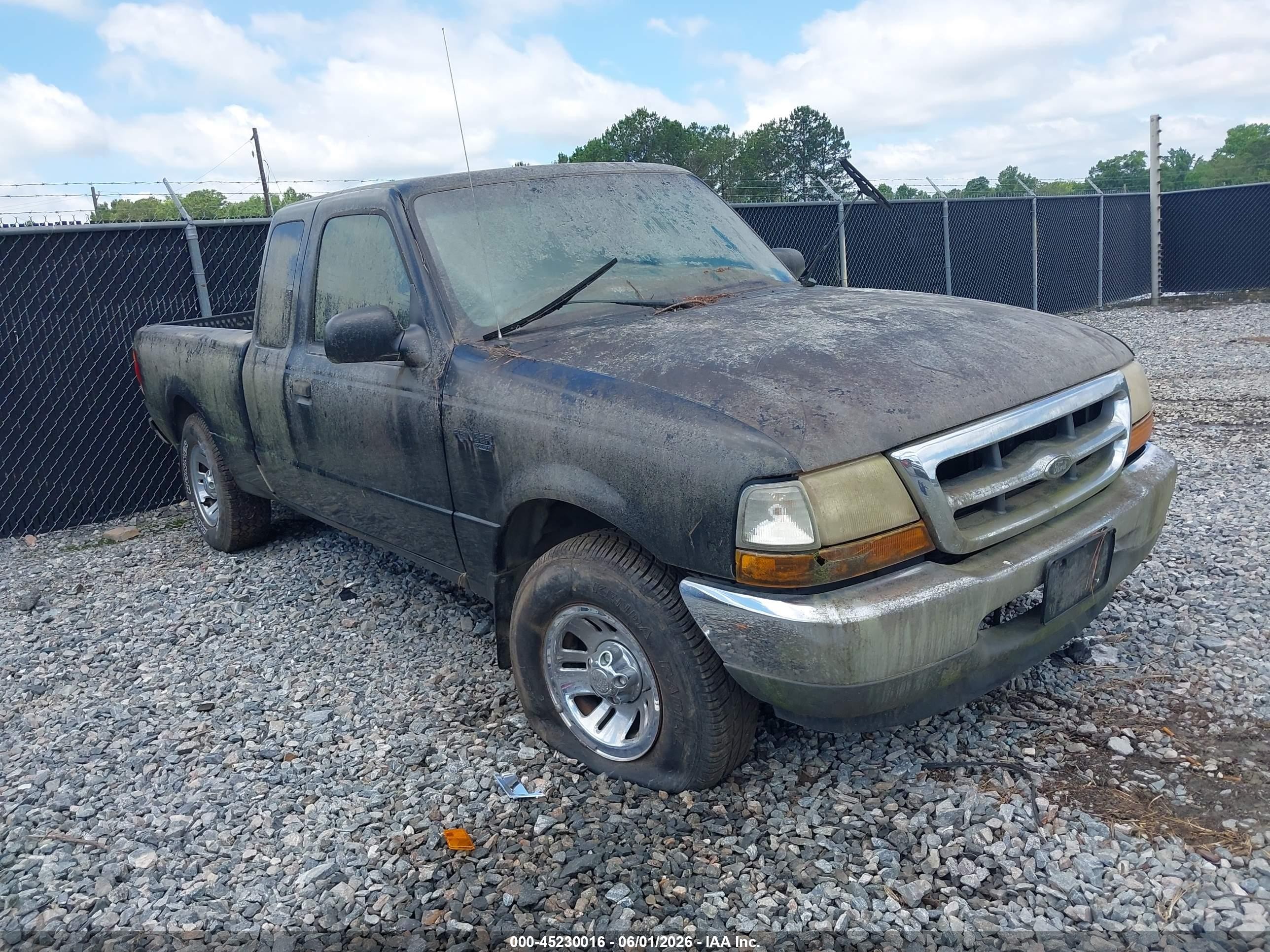 1999 Ford Ranger Xlt Black vin: 1FTYR14X7XPC05760