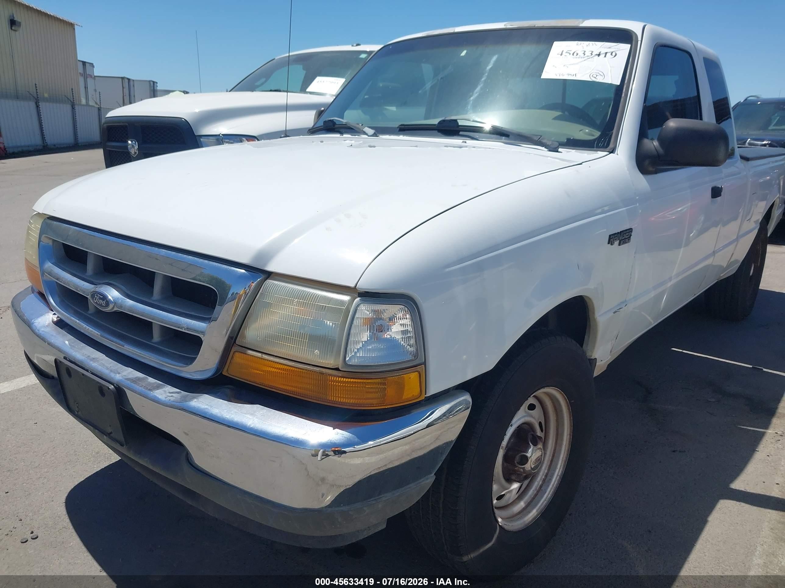 1999 Ford Ranger Xlt White vin: 1FTYR14X8XPA59661