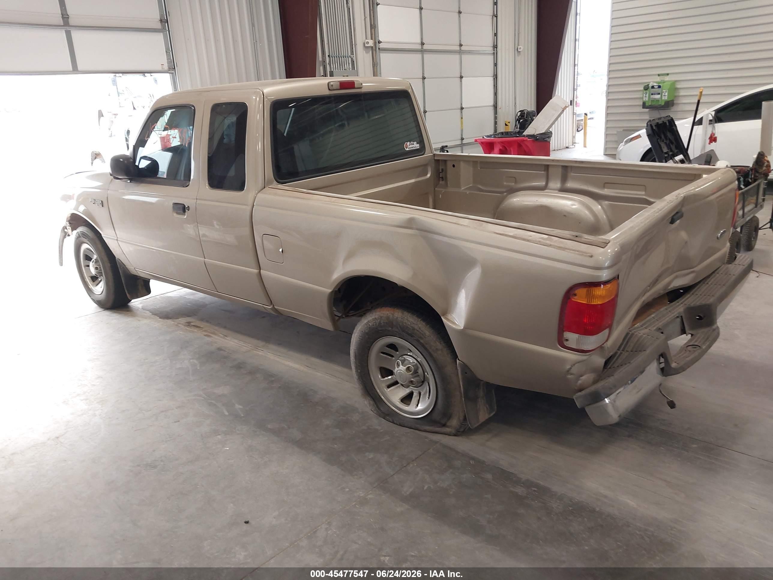 1999 Ford Ranger Xlt Gold vin: 1FTYR14X8XPB99158