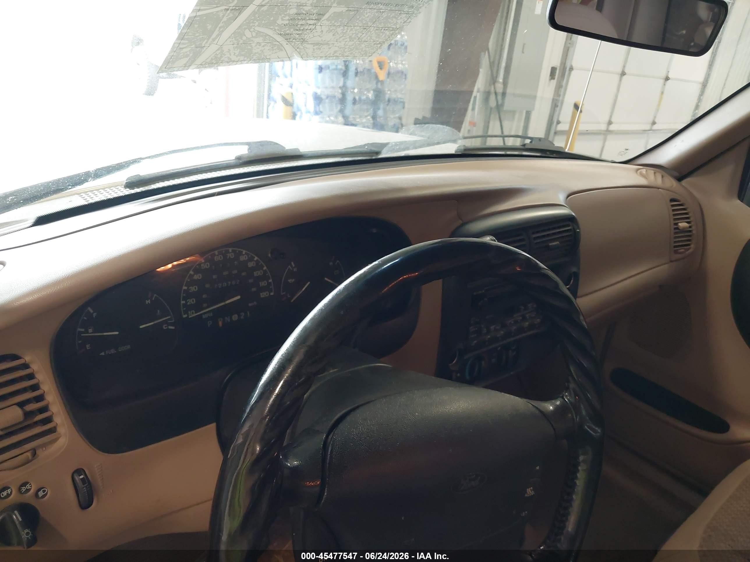1999 Ford Ranger Xlt Gold vin: 1FTYR14X8XPB99158