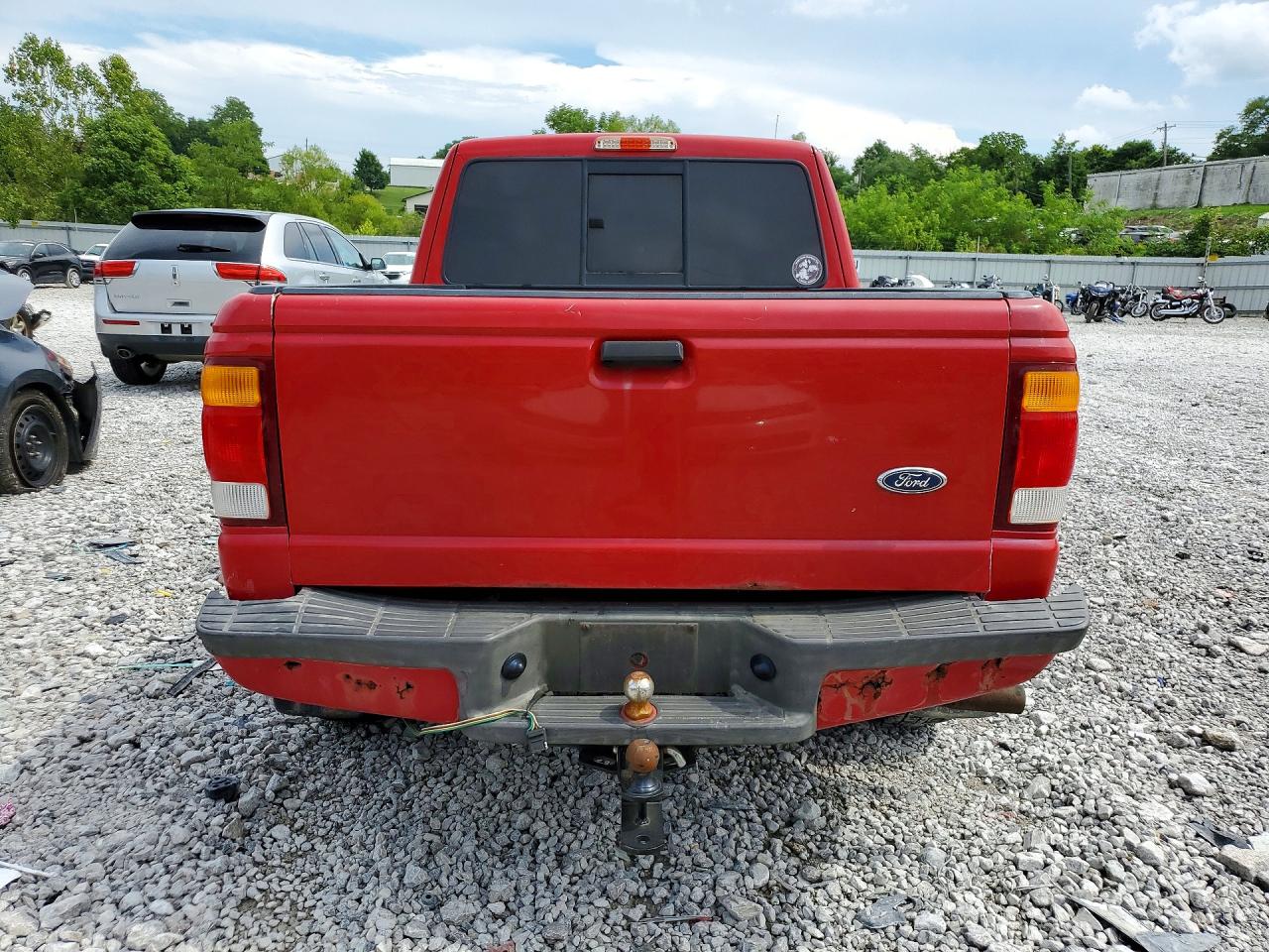 1999 Ford Ranger Super Cab Red vin: 1FTYR14X9XTA58204