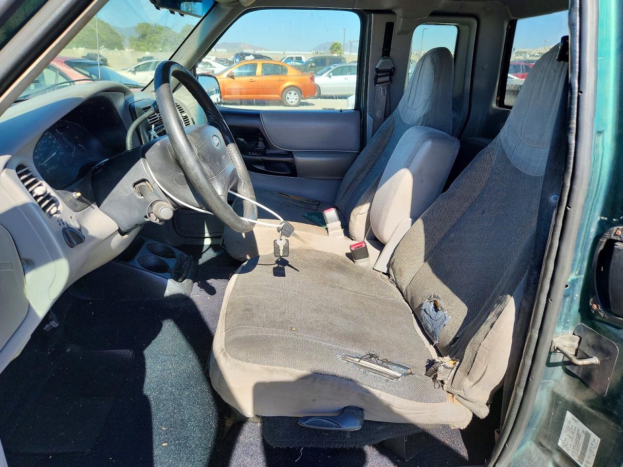 2000 Ford Ranger Super Cab Green vin: 1FTYR14X9YPA12141