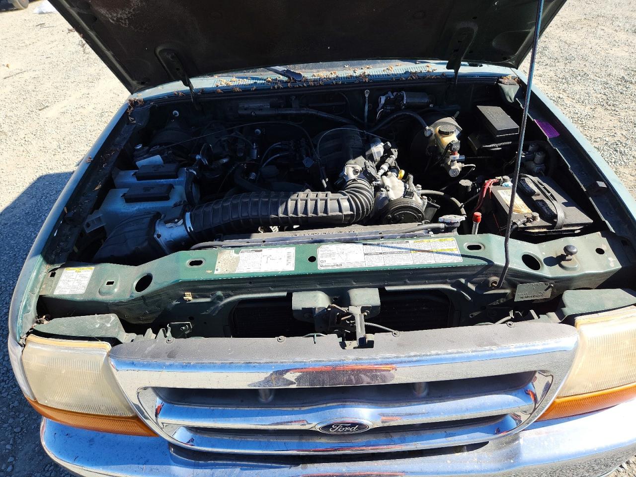 2000 Ford Ranger Super Cab Green vin: 1FTYR14X9YPA12141