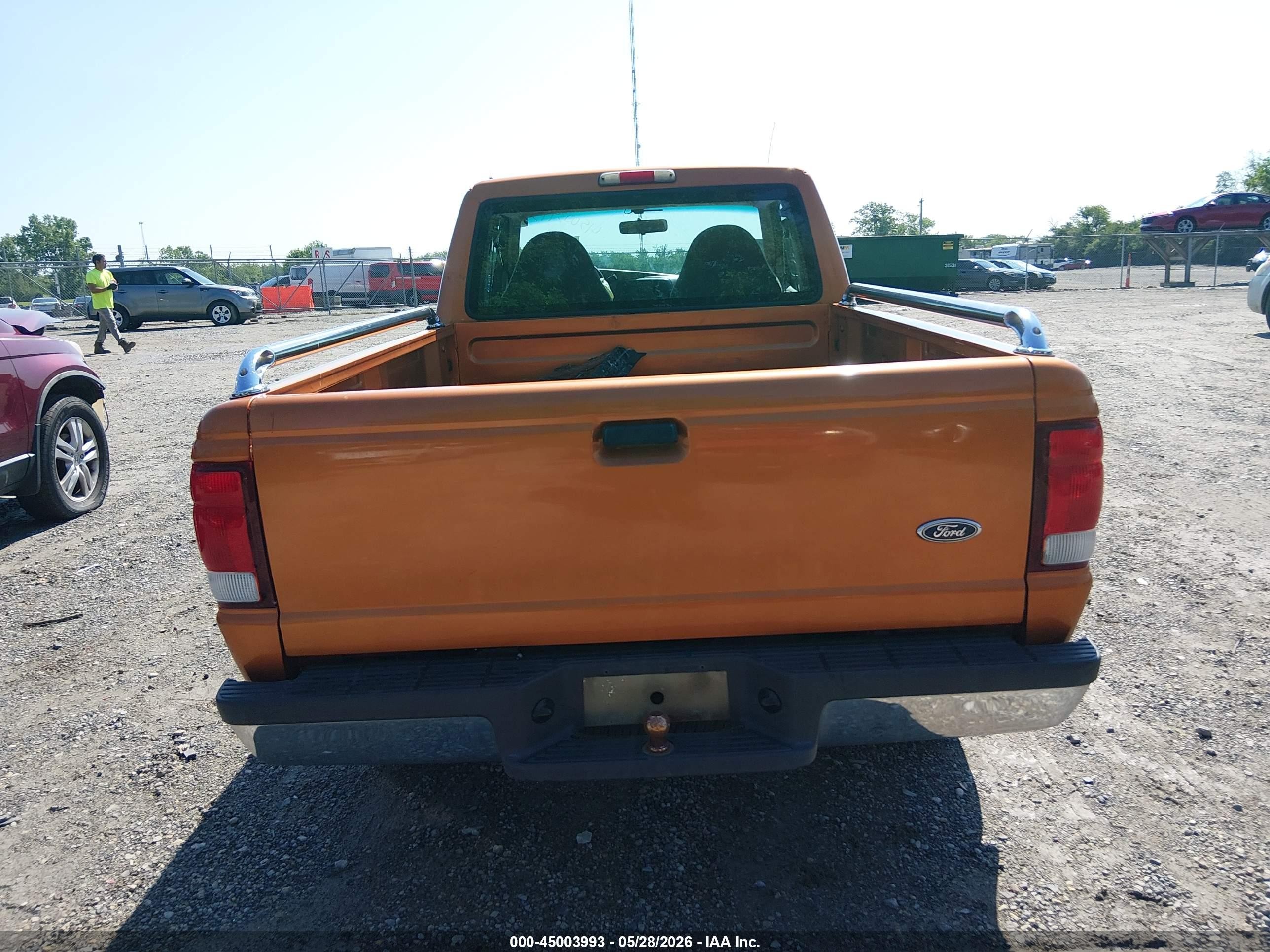 2000 Ford Ranger Xlt Orange vin: 1FTYR14X9YTA18318