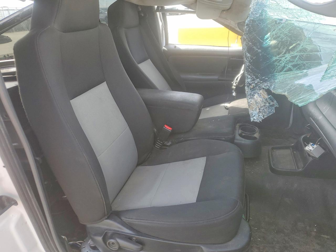 2008 Ford Ranger Super Cab White vin: 1FTYR15E08PA22005