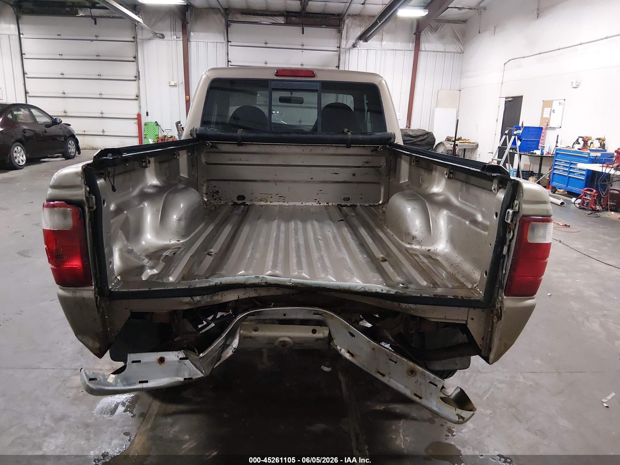 2003 Ford Ranger Xlt Tan vin: 1FTYR15E33PB32717