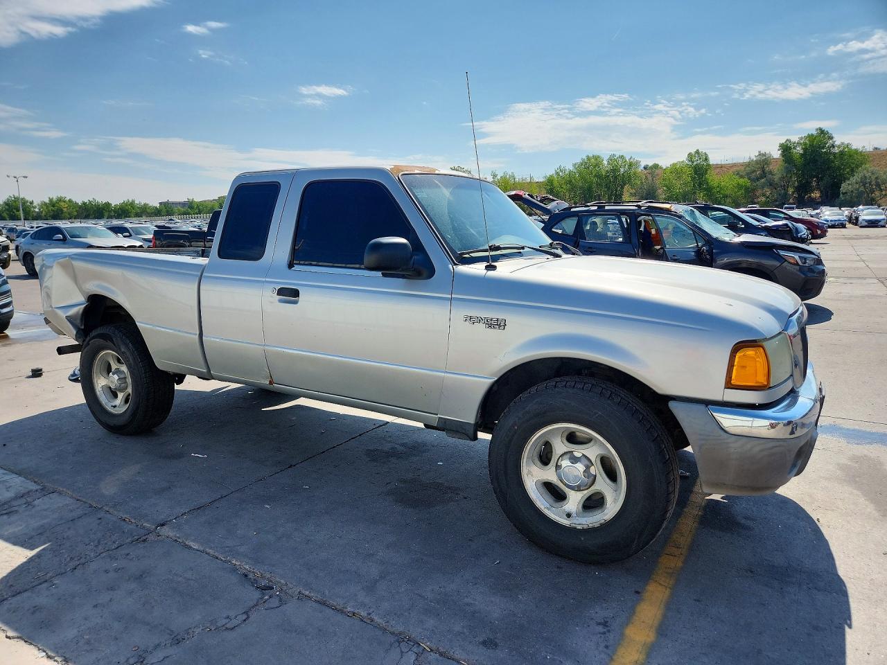 2005 Ford Ranger Super Cab Серебряный vin: 1FTYR15E45PA07096