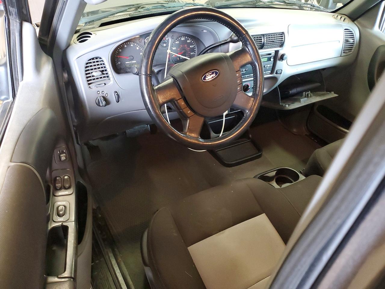 2005 Ford Ranger Sup Серый vin: 1FTYR15E55PA06815