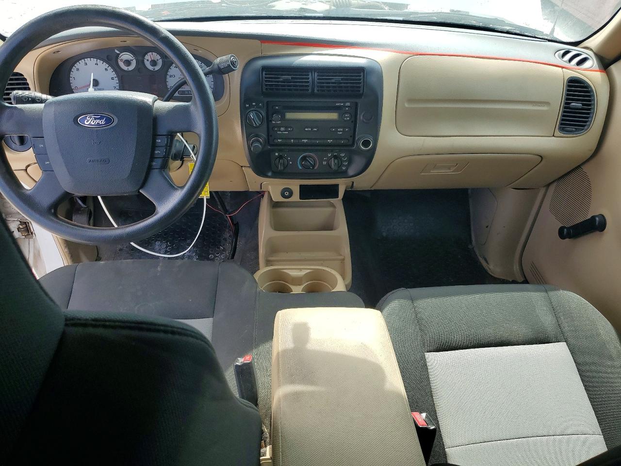 2008 Ford Ranger Super Cab White vin: 1FTYR15E58PB18230