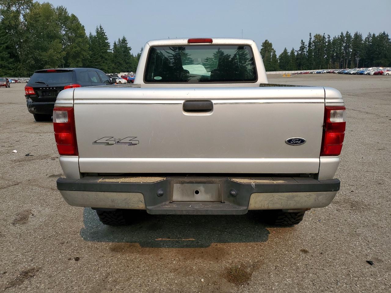 2005 Ford Ranger Super Cab Silver vin: 1FTYR15E85PB09436