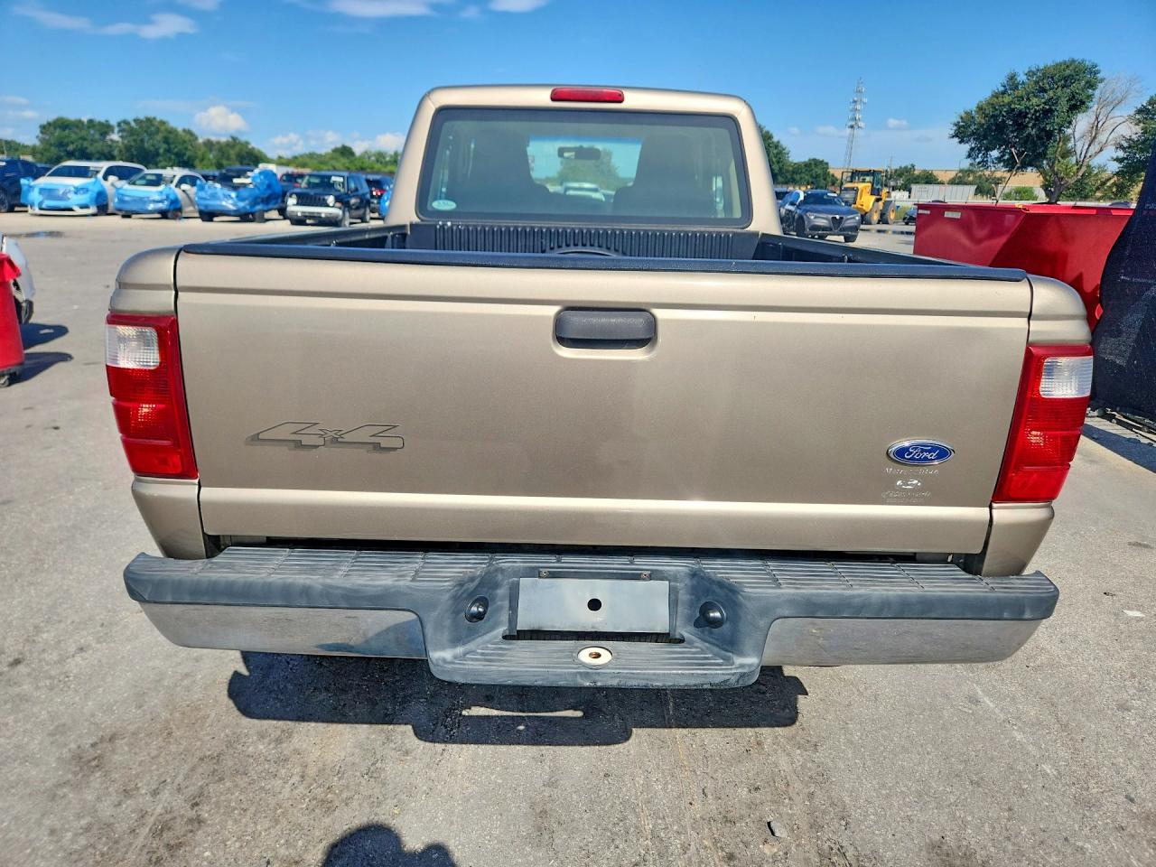 2004 Ford Ranger Super Cab Gold vin: 1FTYR15E94PA32204