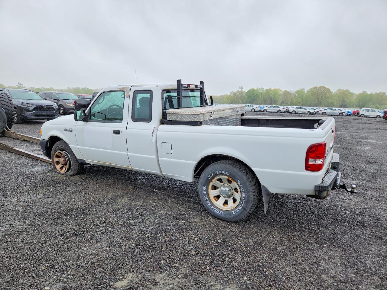 2009 Ford Ranger Super Cab Белый vin: 1FTYR15E99PA35627