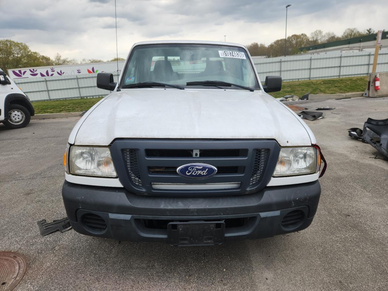 2009 Ford Ranger Super Cab Белый vin: 1FTYR15E99PA35627 Damage: Left Head Lamp, Faded, Repair Required