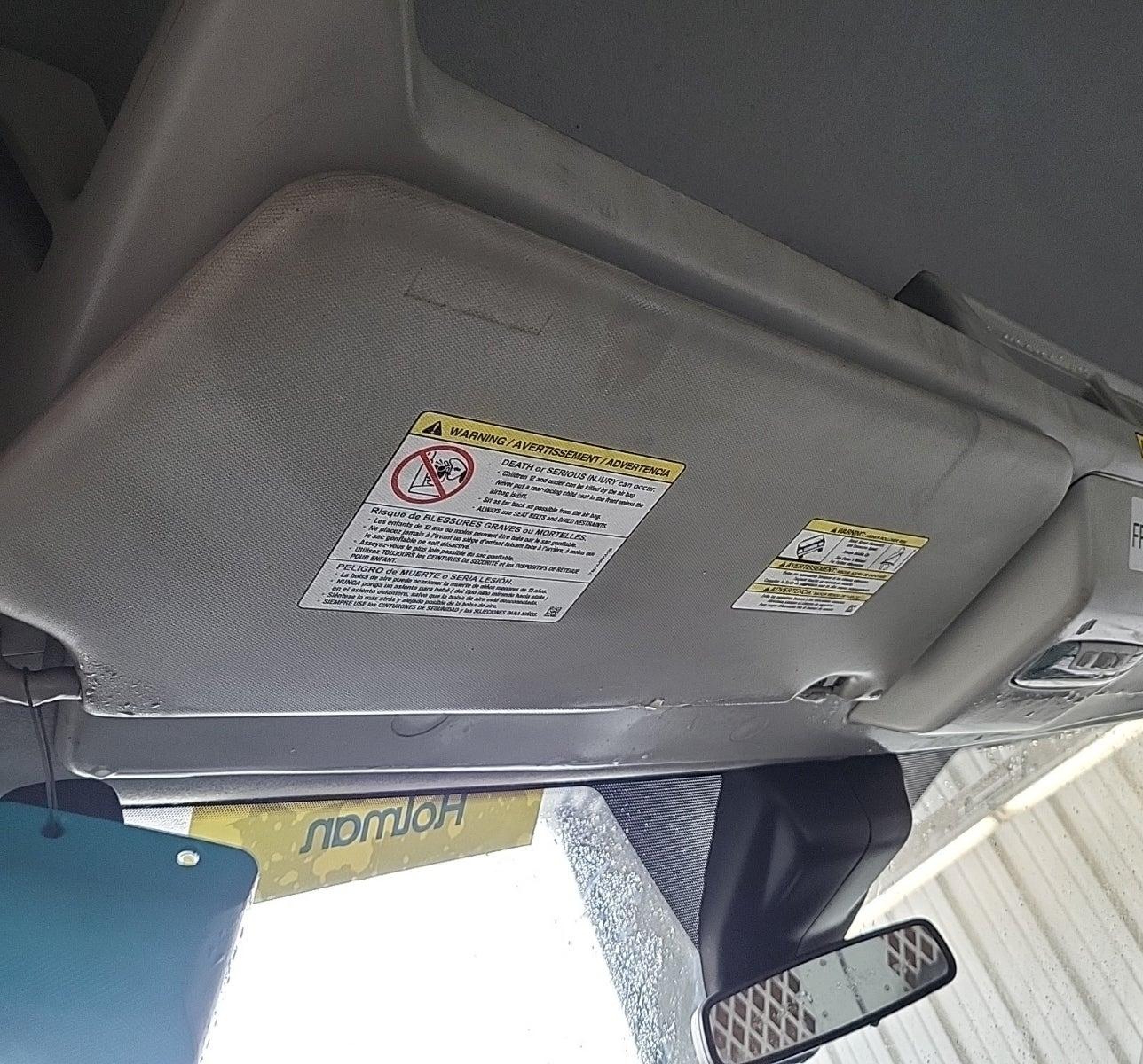 2017 Ford Transit-250   vin: 1FTYR1CM2HKB33811