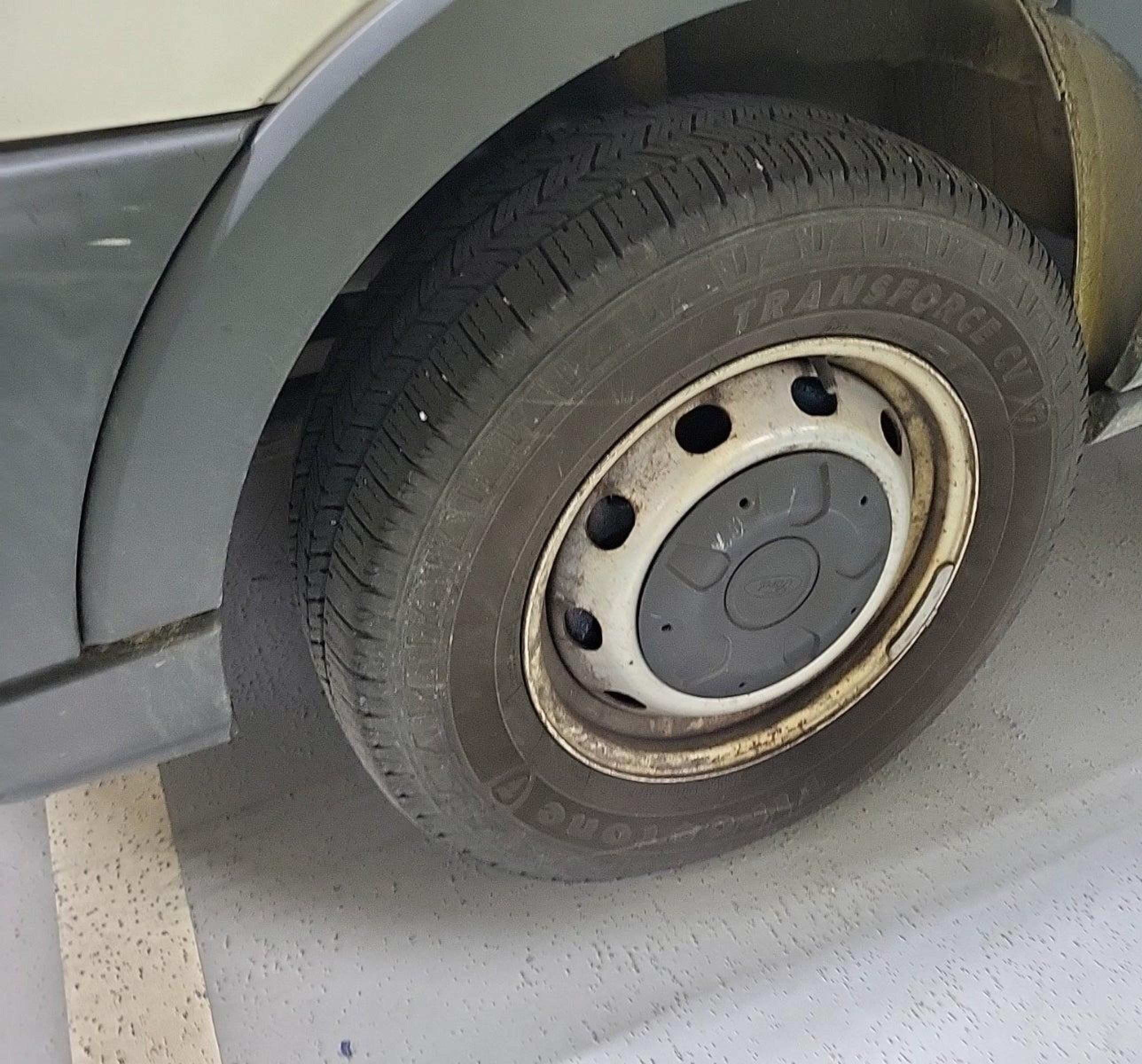 2017 Ford Transit-250   vin: 1FTYR1CM2HKB33811