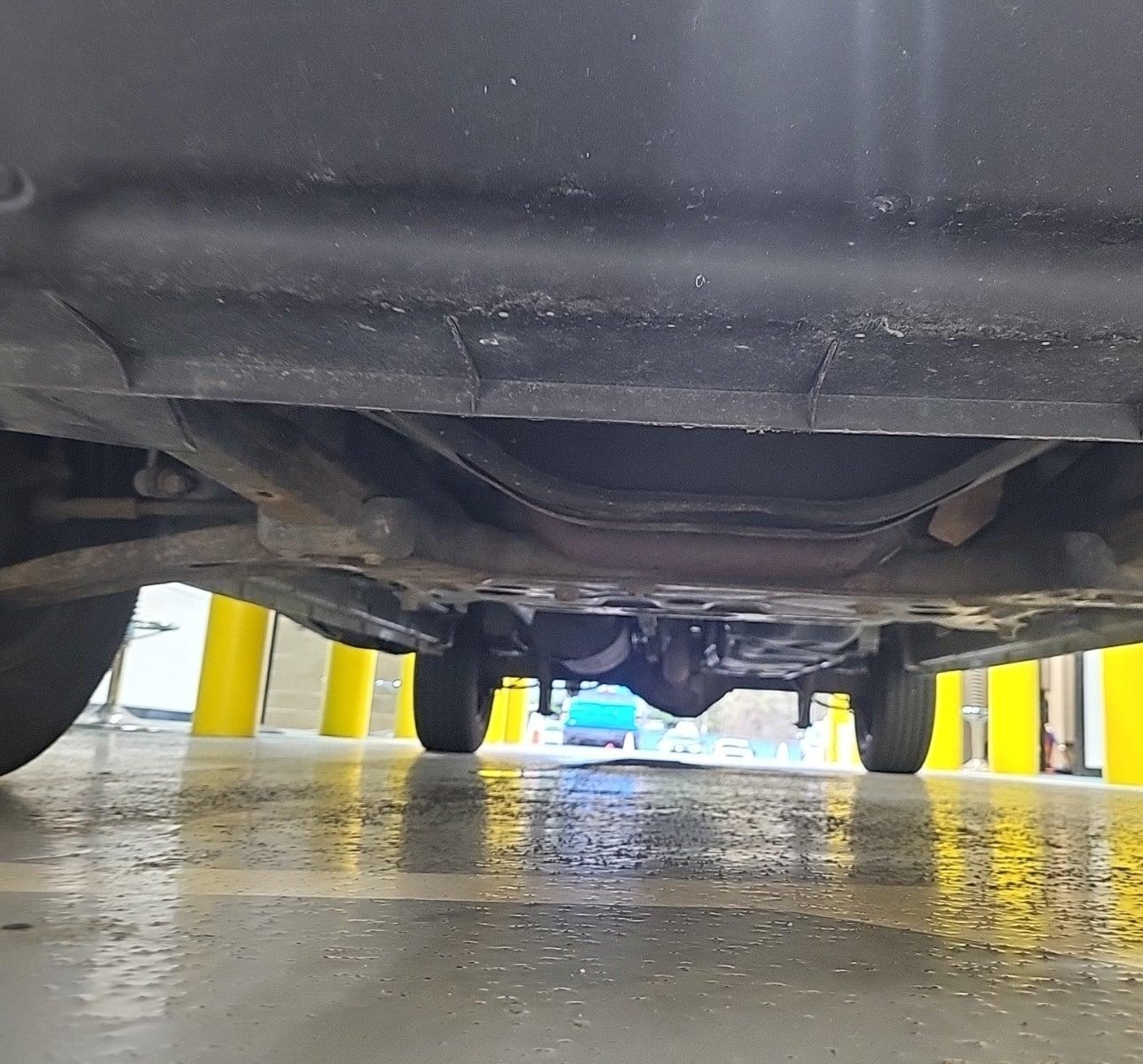 2017 Ford Transit-250   vin: 1FTYR1CM2HKB33811