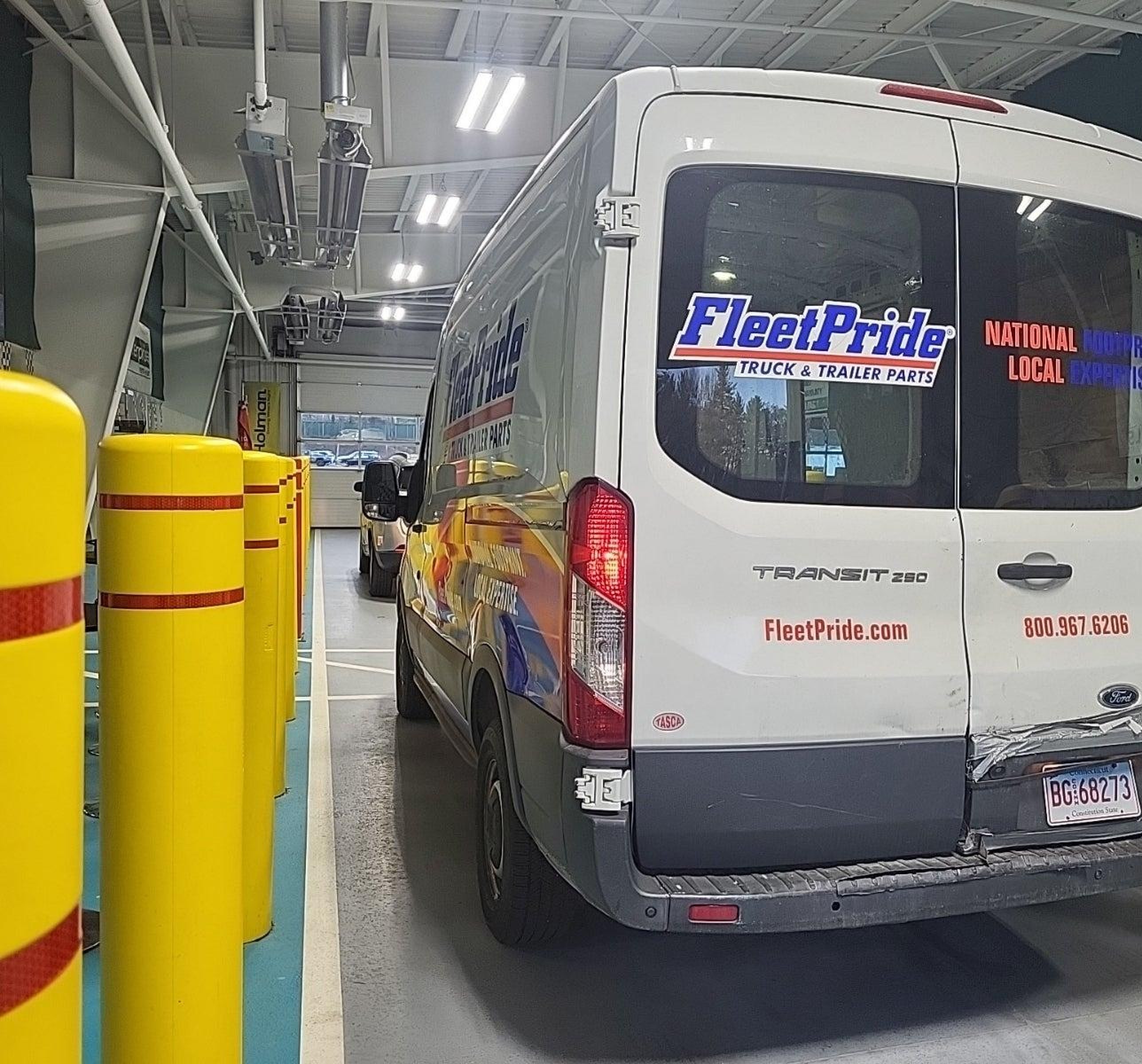 2017 Ford Transit-250   vin: 1FTYR1CM2HKB33811