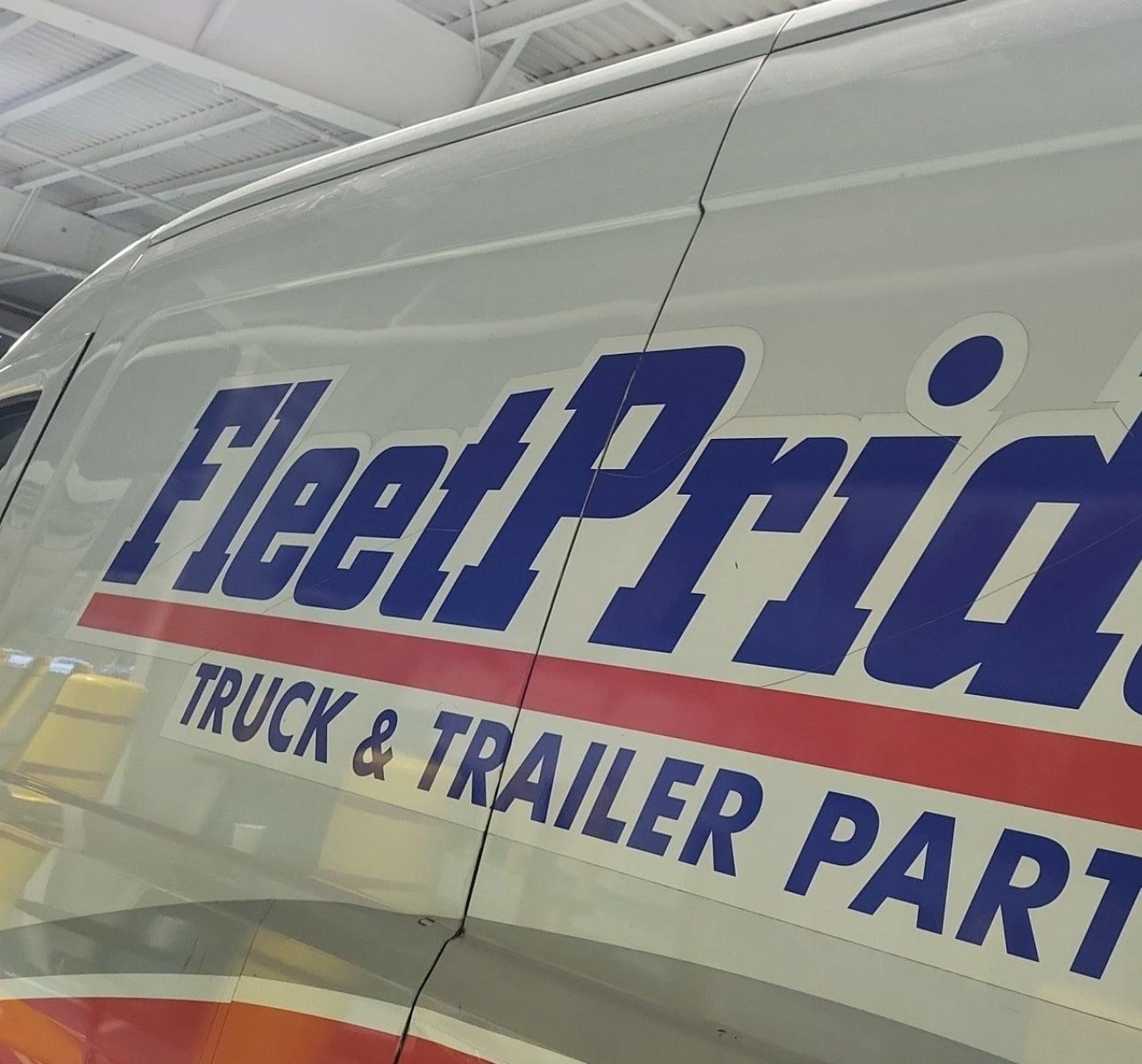 2017 Ford Transit-250   vin: 1FTYR1CM2HKB33811