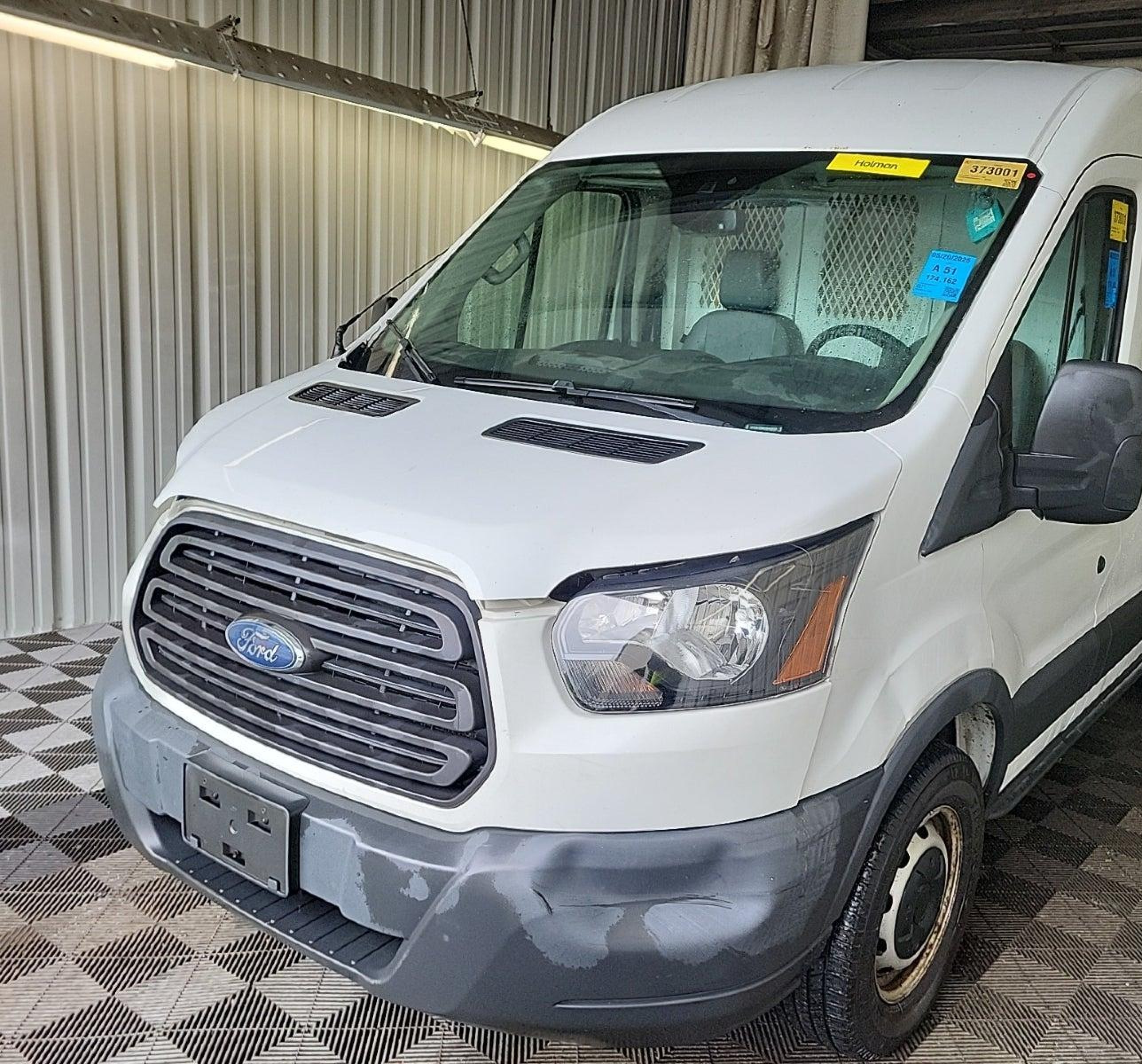 2017 Ford Transit-250   vin: 1FTYR1CM2HKB33811